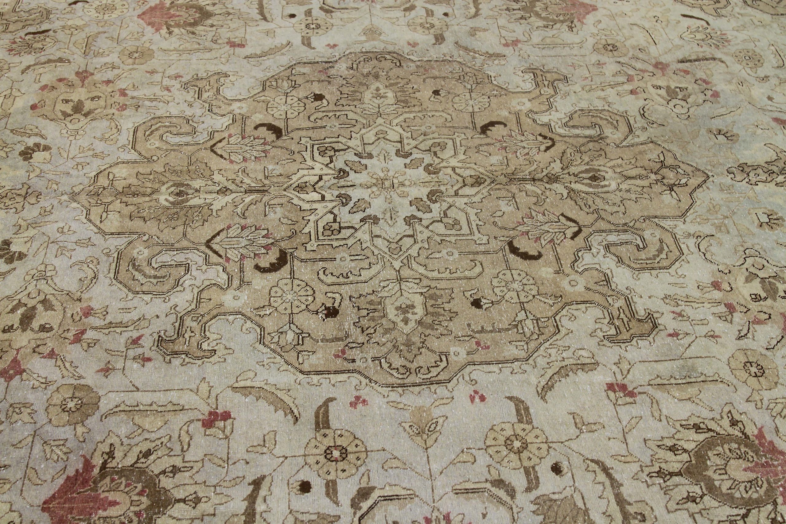 Thumbnail 5 for Antique Persian Tabriz Traditional Rug 89701