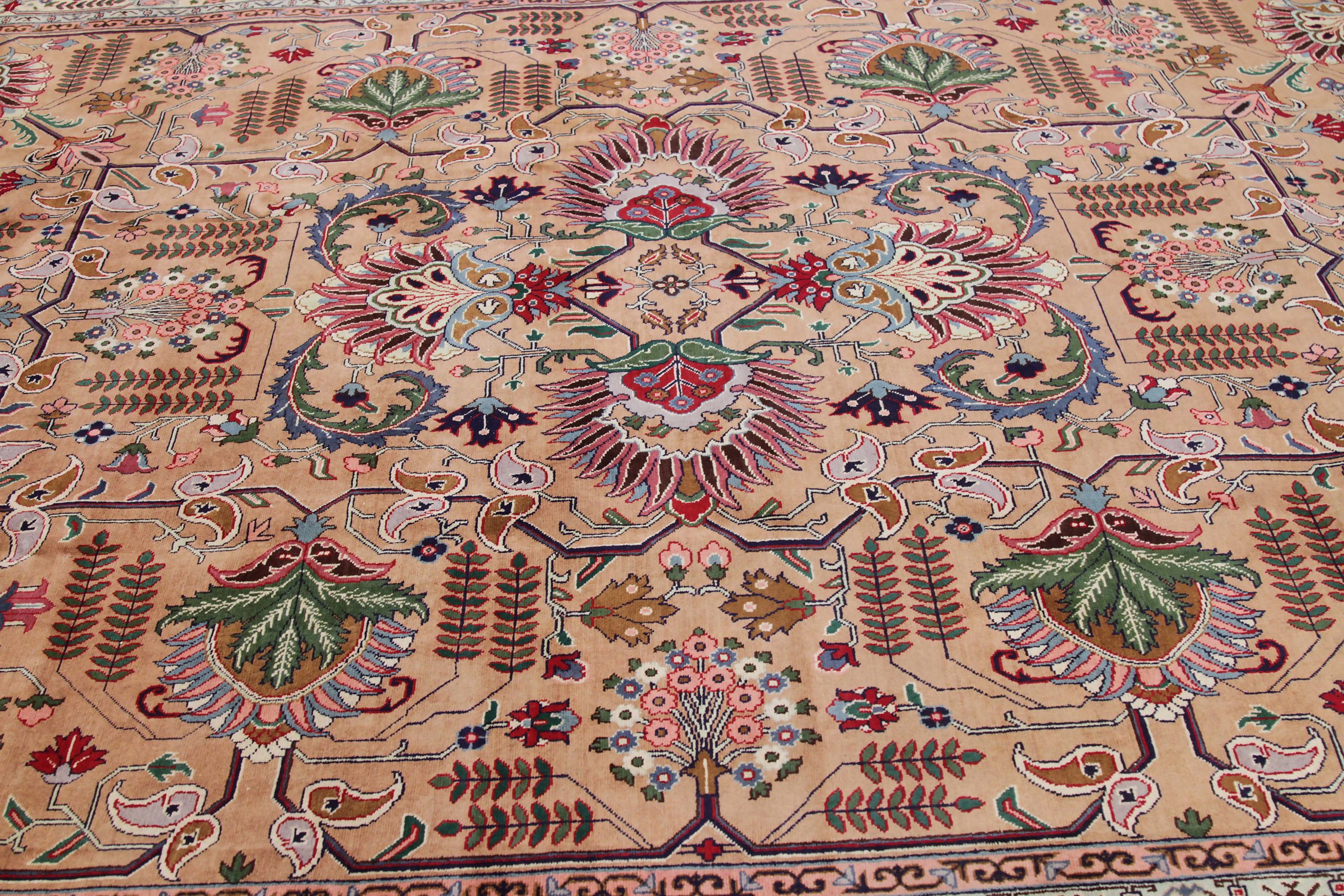 Thumbnail 5 for Antique Persian Tabriz Traditional Rug 89702