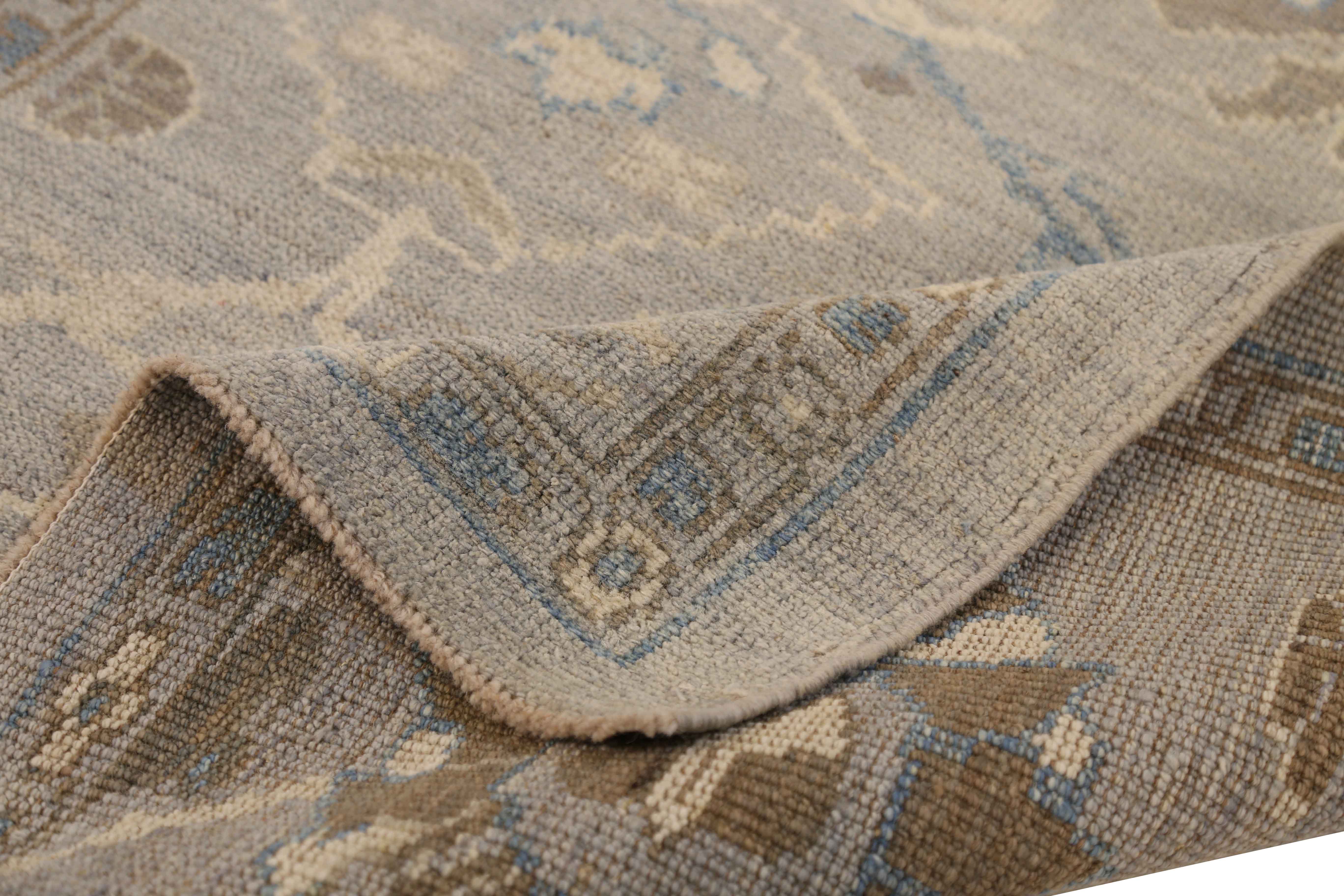 Thumbnail 2 for Persian Oushak Traditional Rug 68060