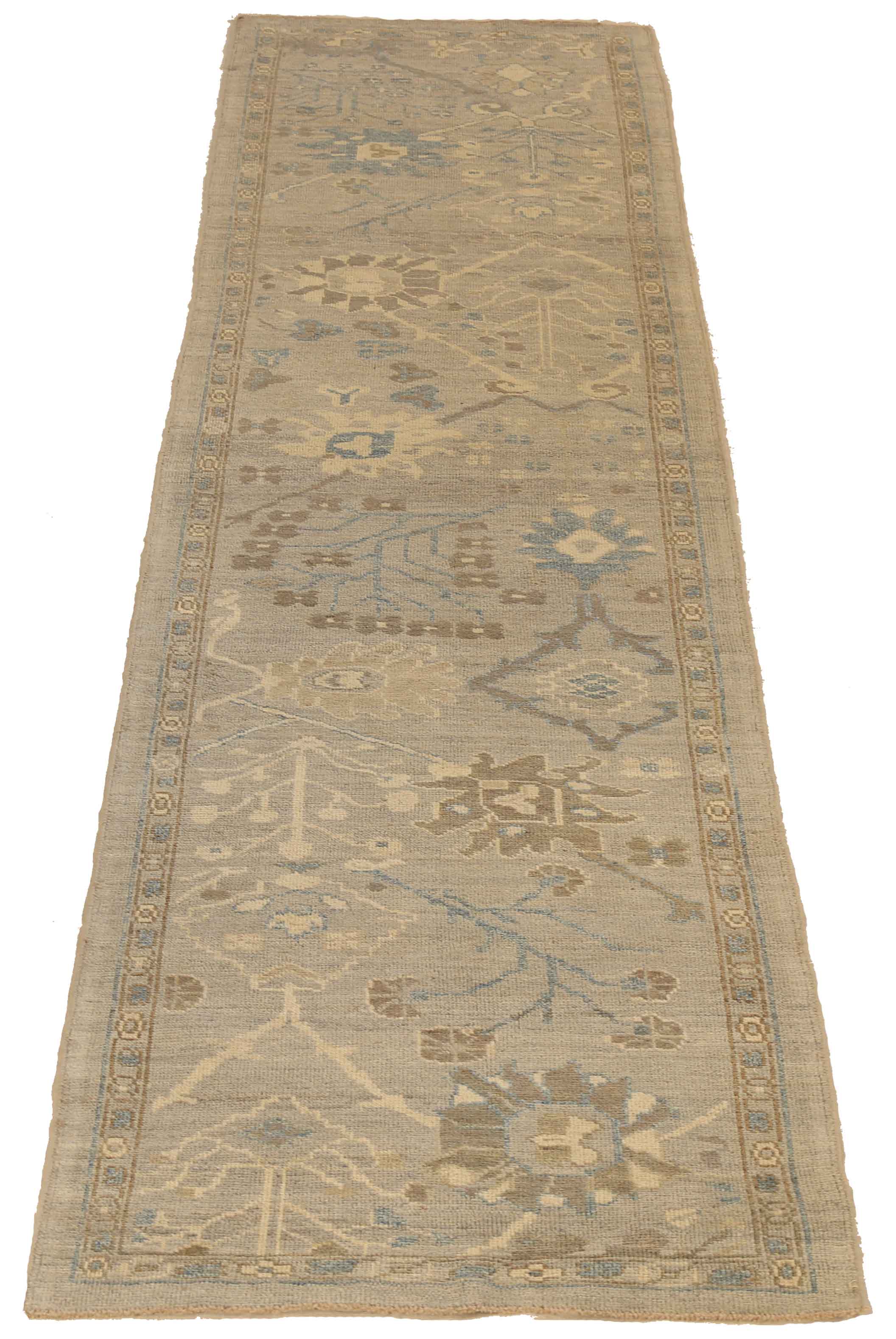 Thumbnail 9 for Persian Oushak Traditional Rug 68060
