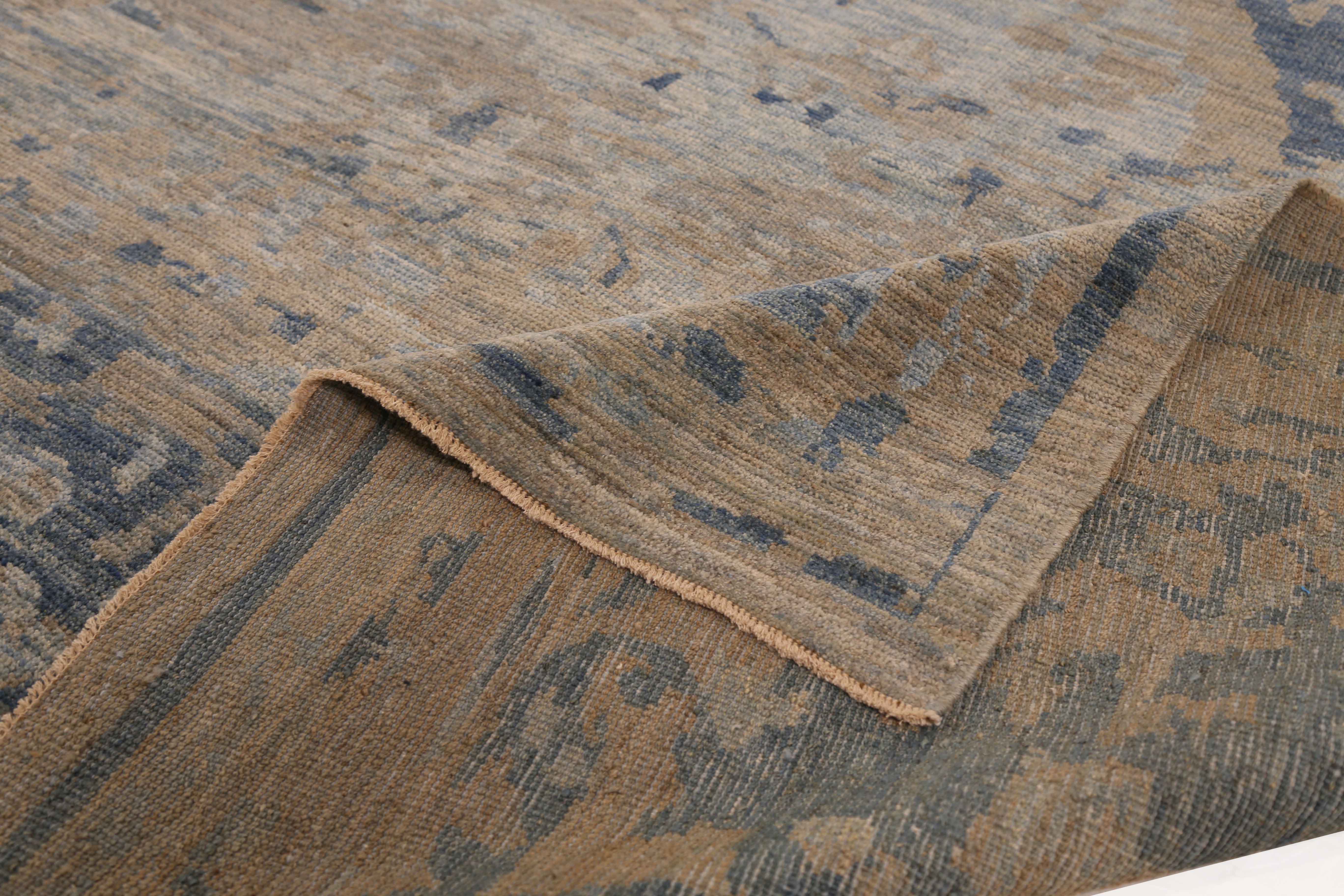 Thumbnail 7 for Persian Sultanabad Transitional Rug 68028