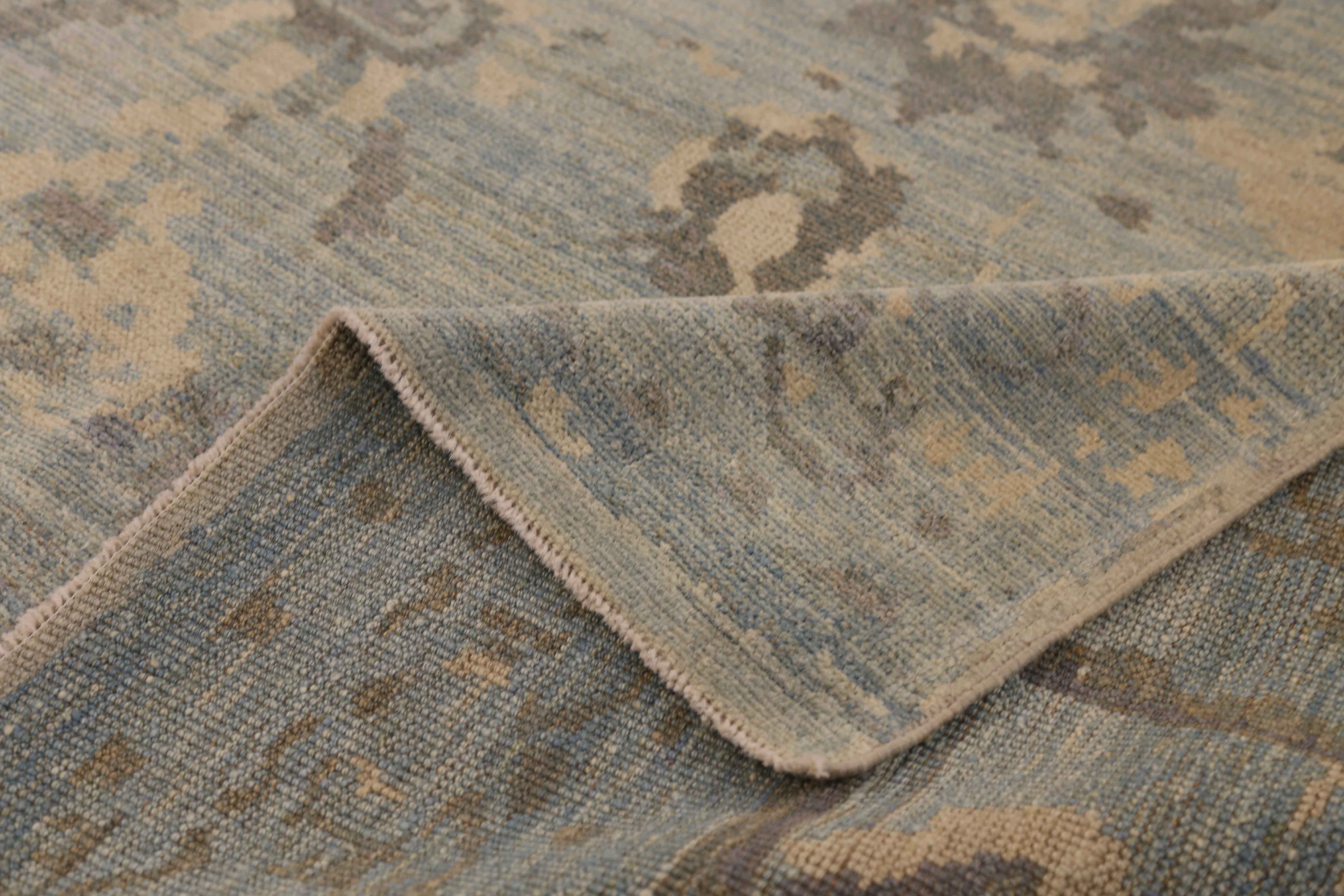 Thumbnail 11 for Persian Oushak Transitional Rug 68067