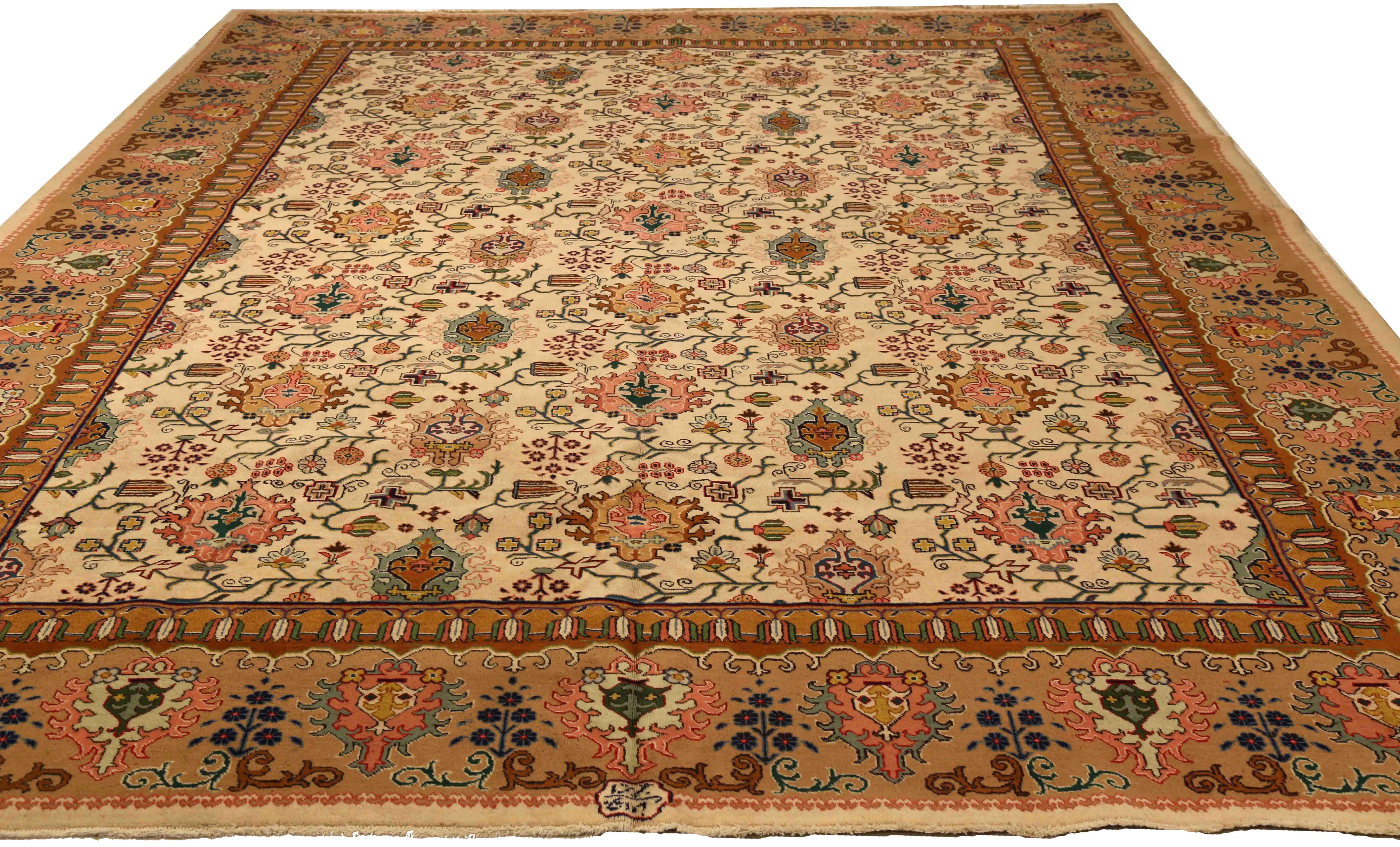 Thumbnail 3 for Antique Persian Tabriz Traditional Rug 72887