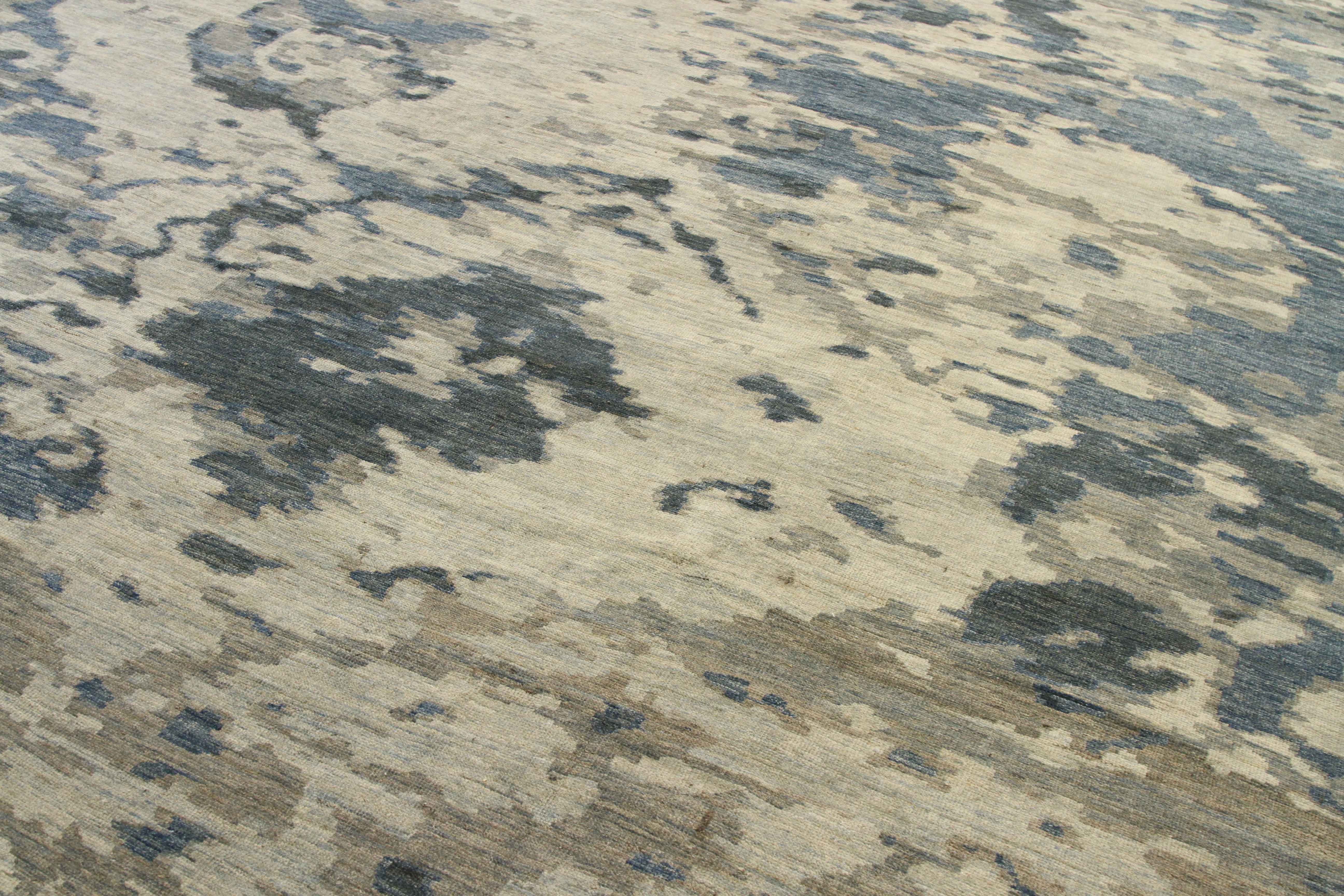 Thumbnail 2 for Persian Sultanabad Transitional Rug 68192