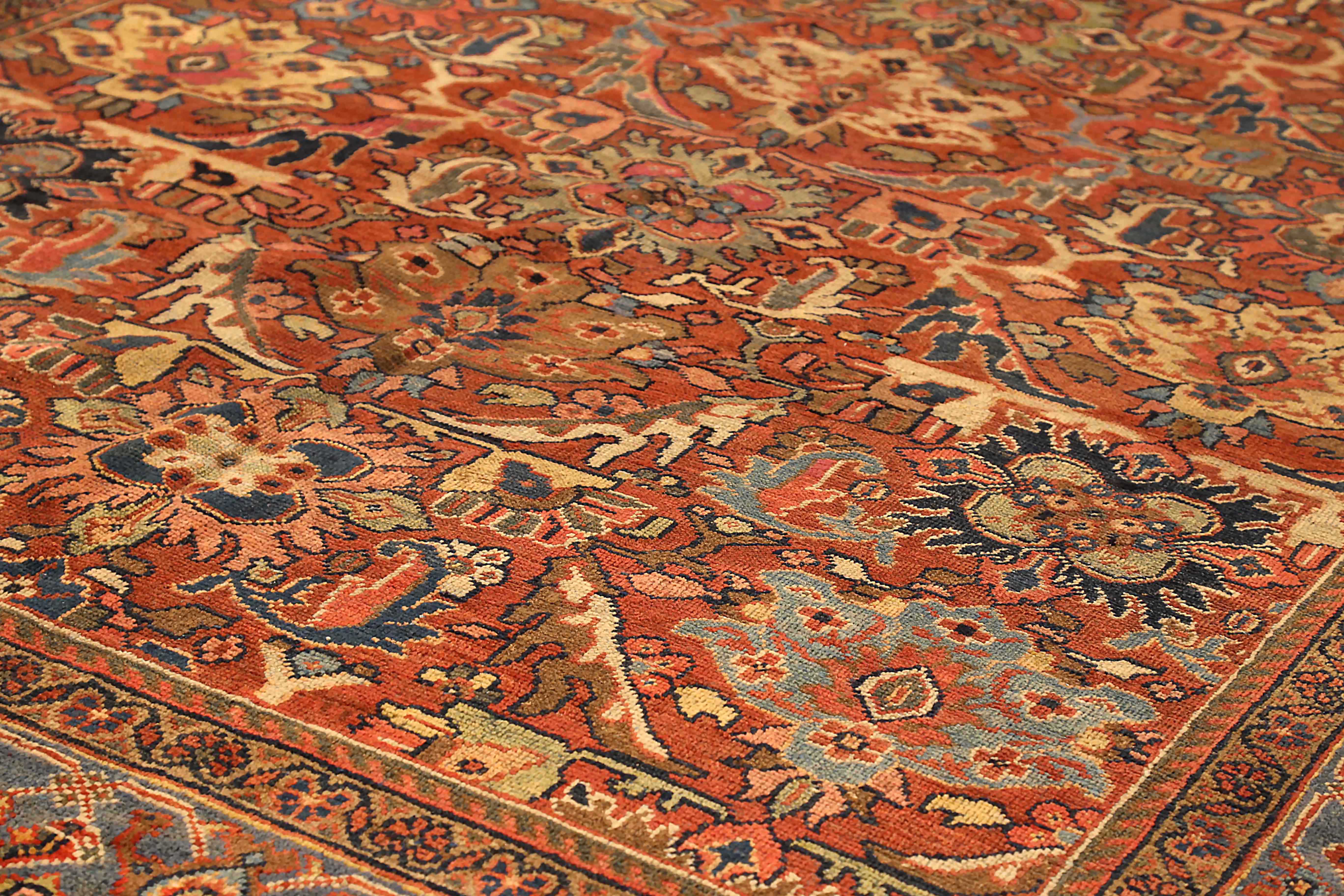 Thumbnail 4 for Antique Persian Sultanabad Traditional Rug 73044