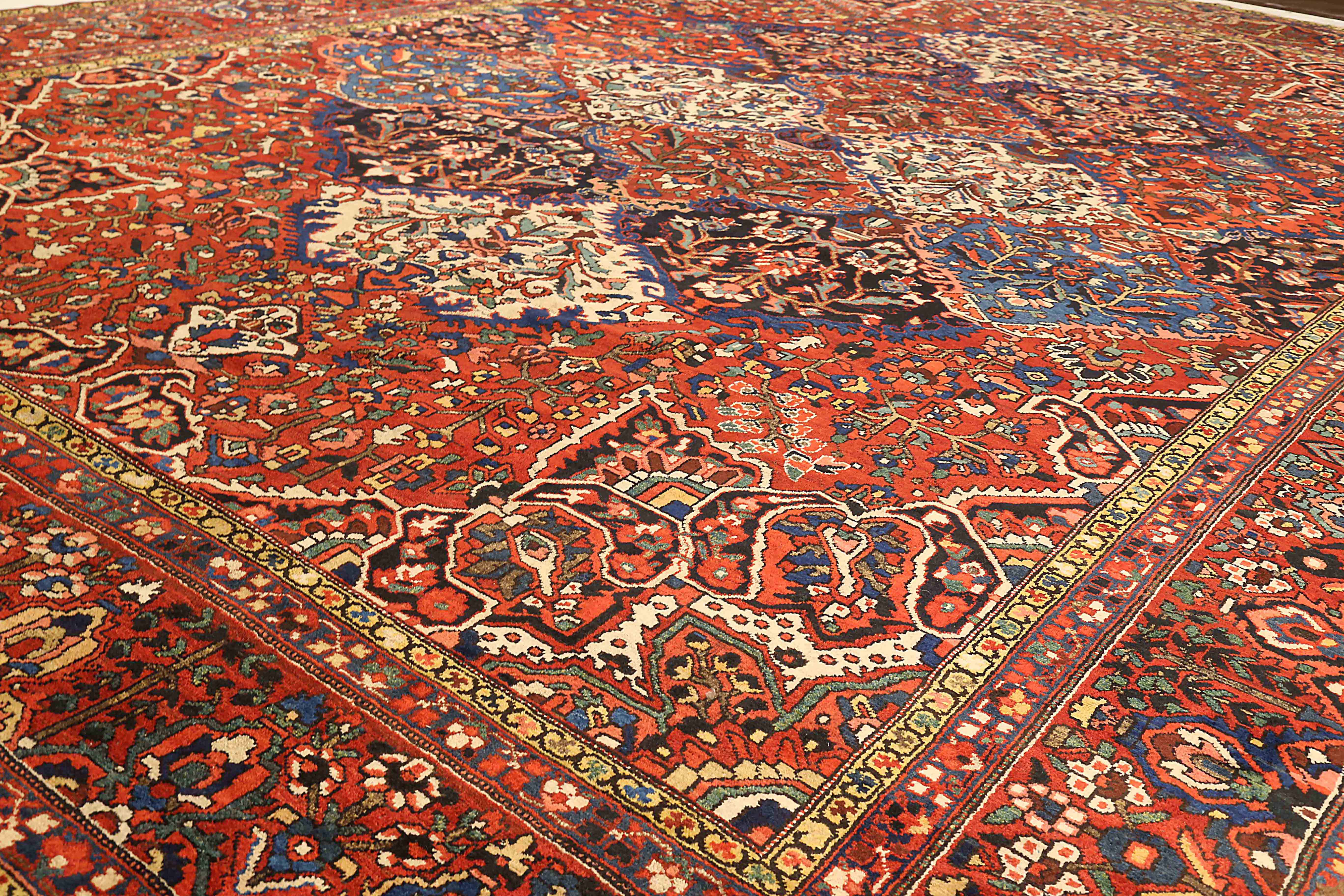 Thumbnail 2 for Antique Persian Bakhtiar Traditional Rug 73121