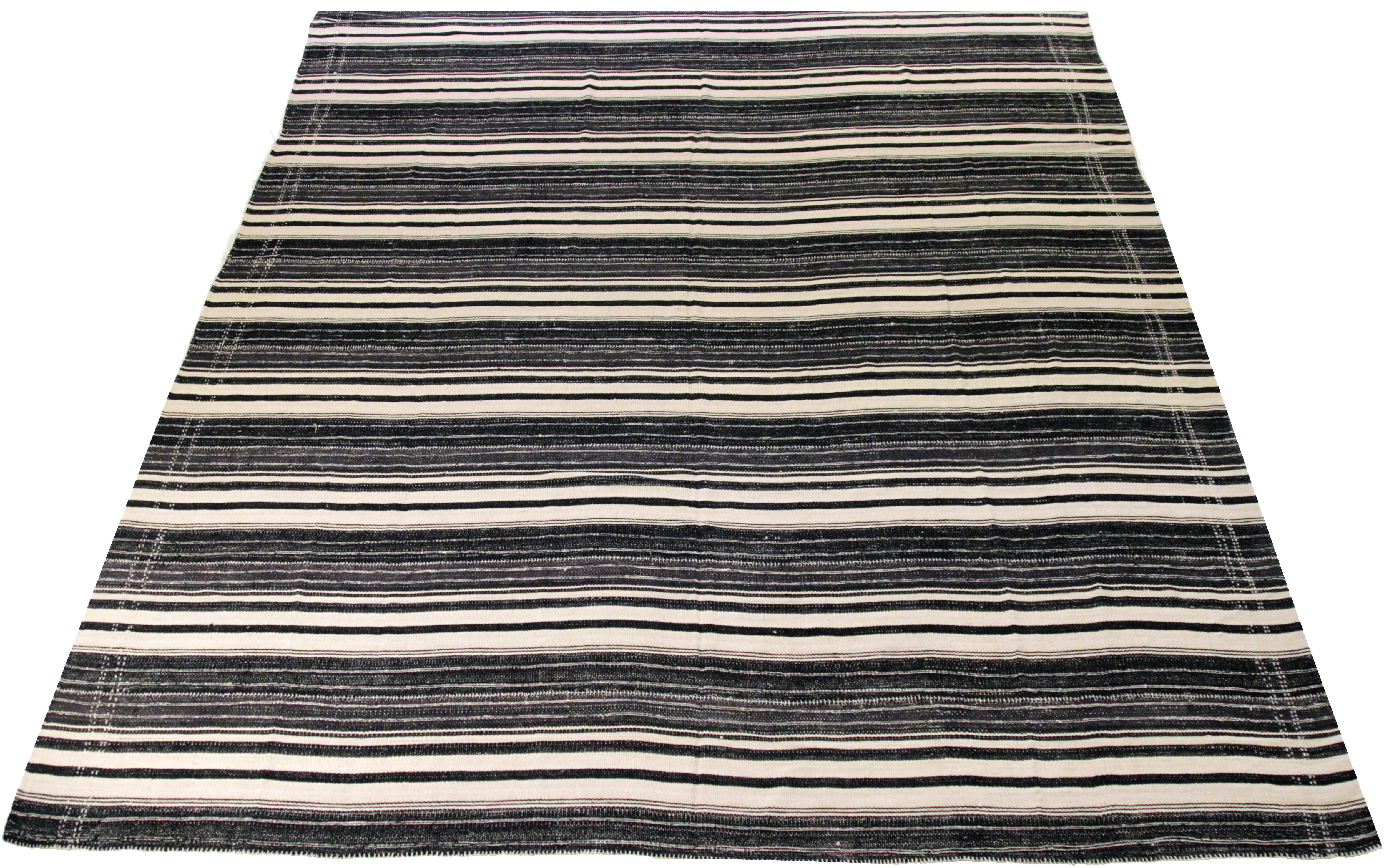 Thumbnail 5 for Antique Persian Transitional Rug 88201