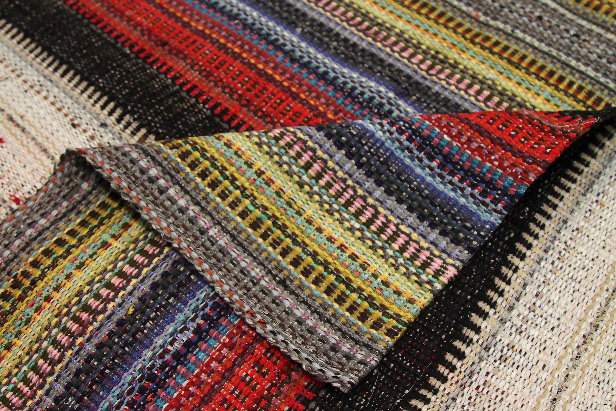 Thumbnail 4 for Persian Transitional Rug 70367