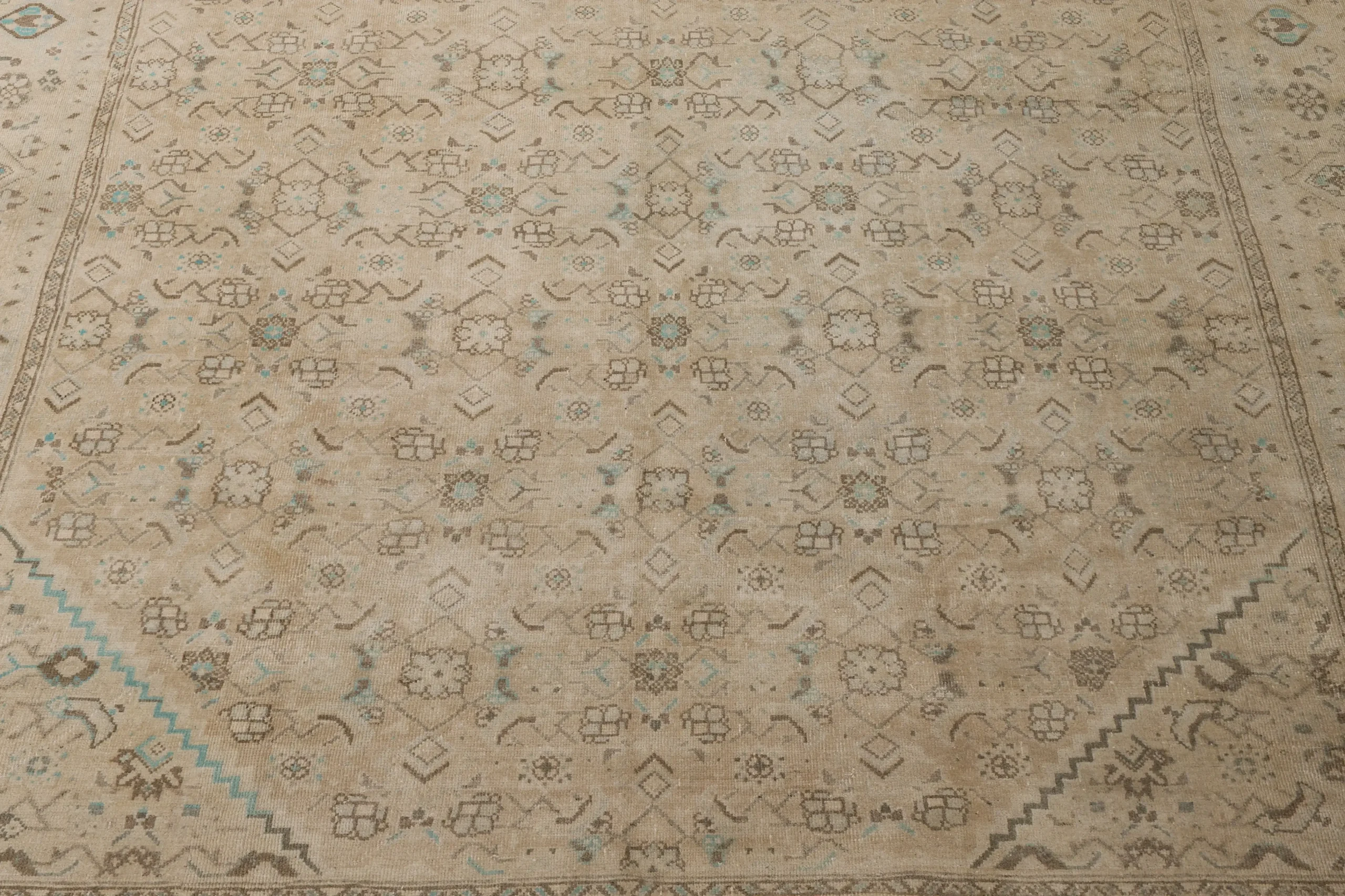 Thumbnail 7 for Antique Persian Mahal Modern / Contemporary Rug 73979