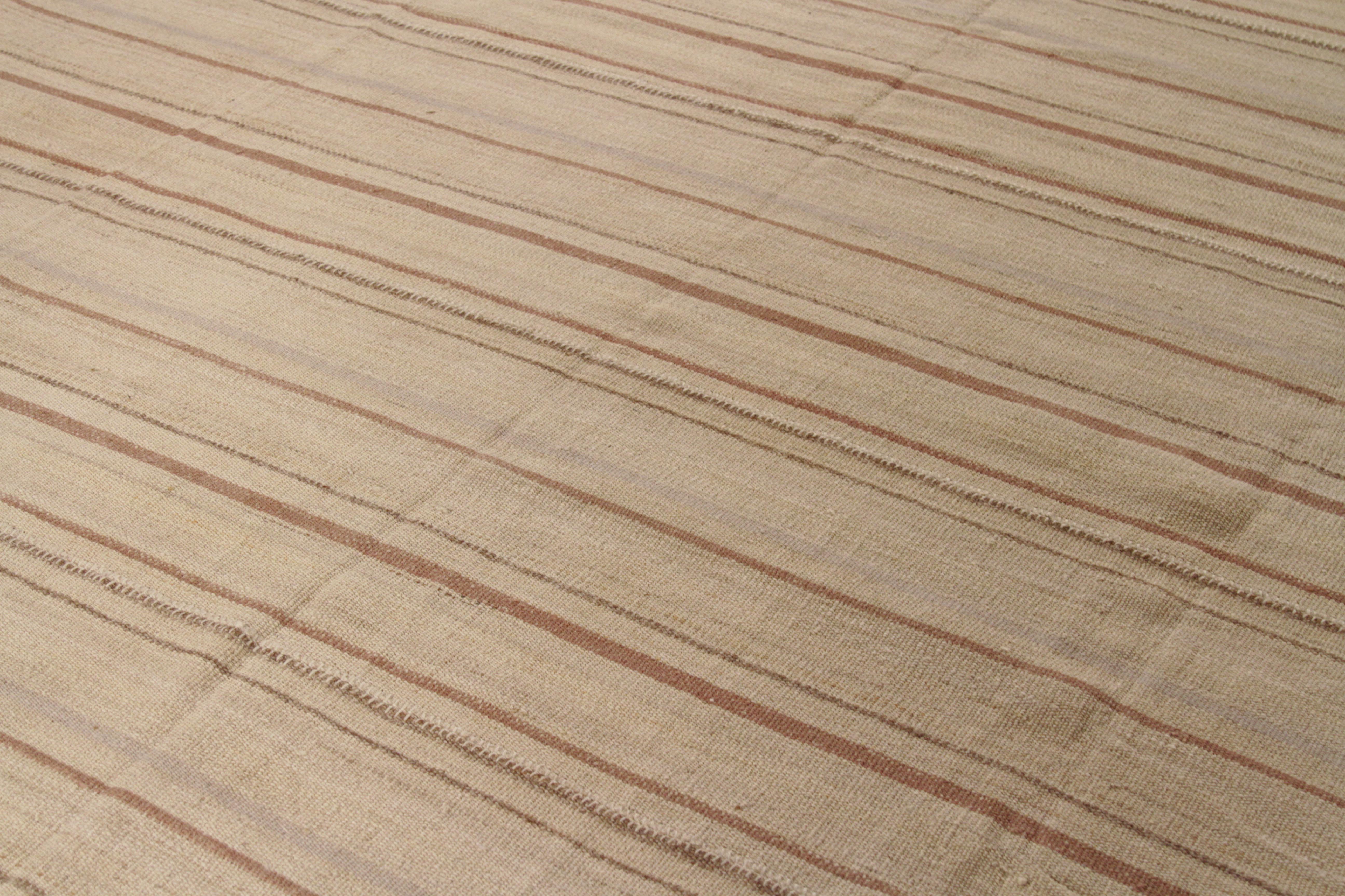 Thumbnail 3 for Persian Transitional Rug 88221