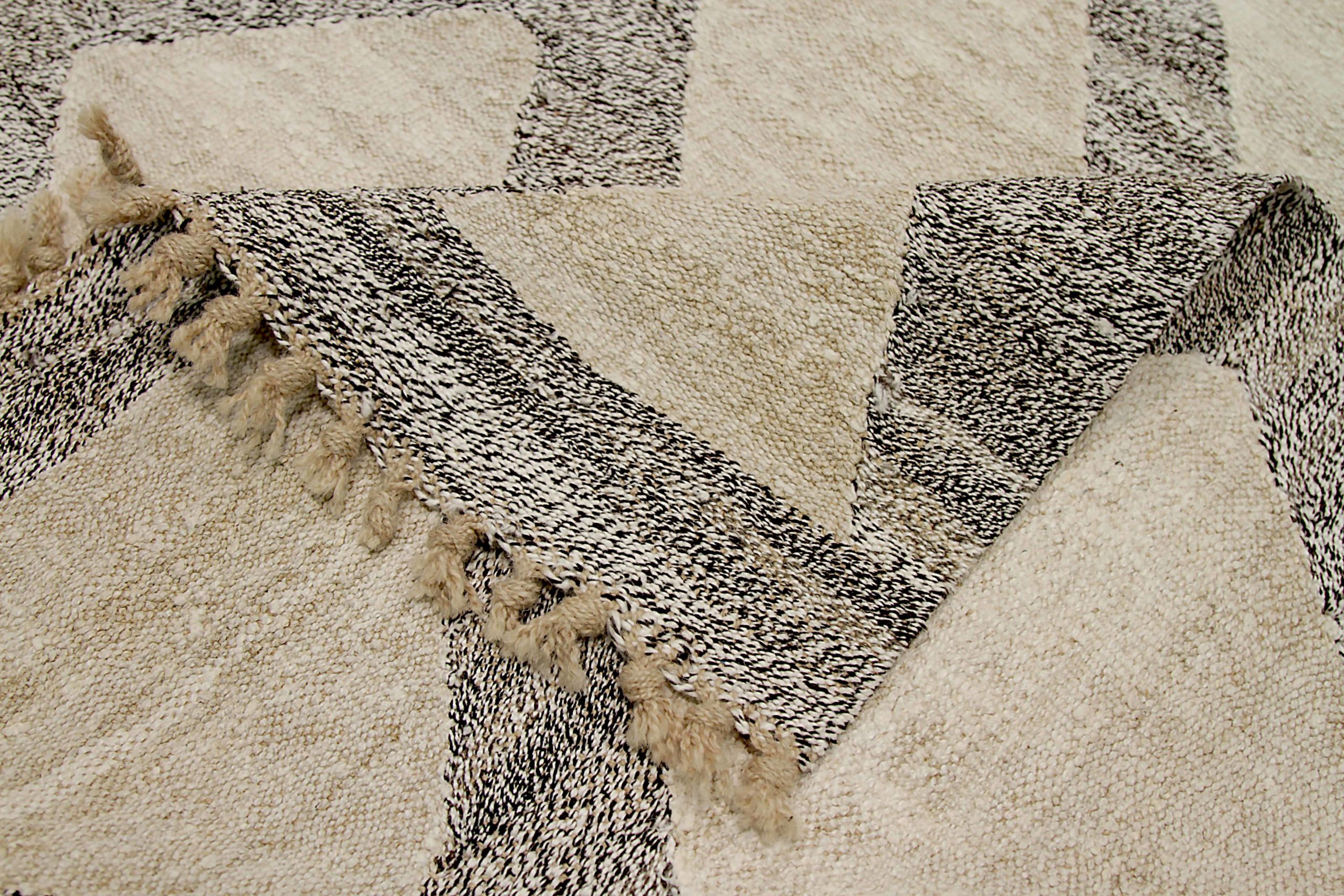 Thumbnail 5 for Turkey Tribal Rug 92107