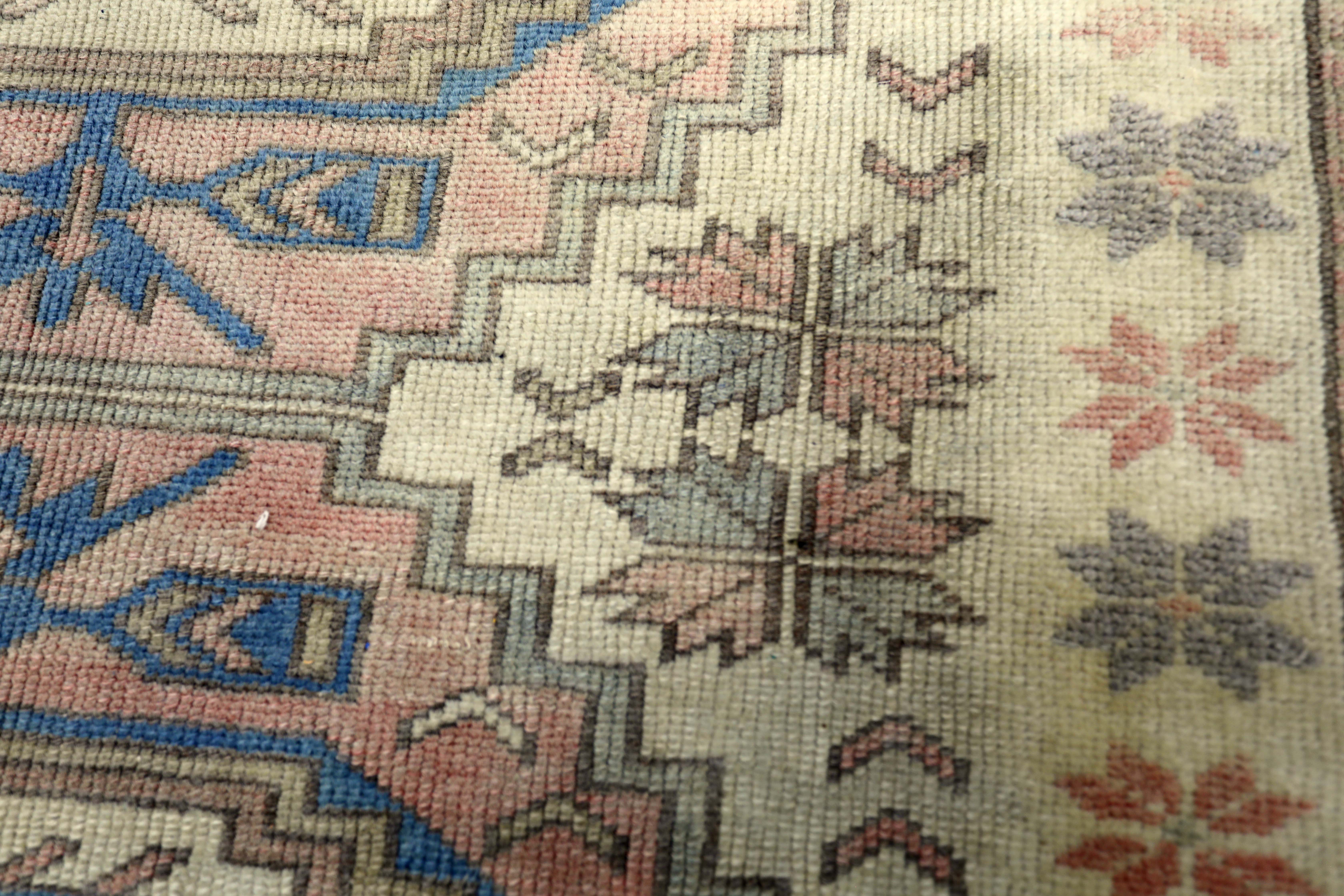 Thumbnail 10 for Antique Turkey Traditional Rug 93249