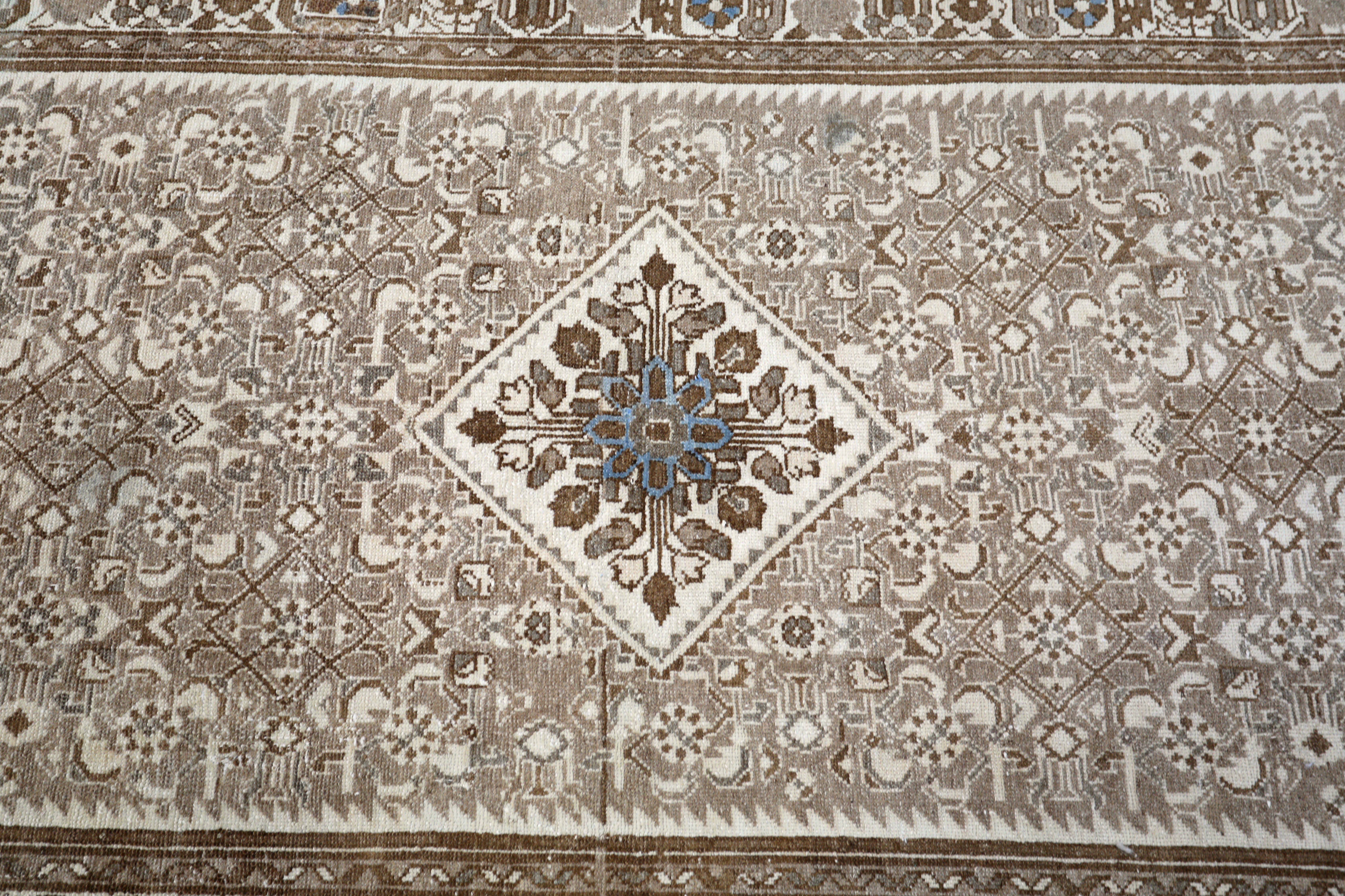 Thumbnail 2 for Antique Turkey Traditional Rug 93262