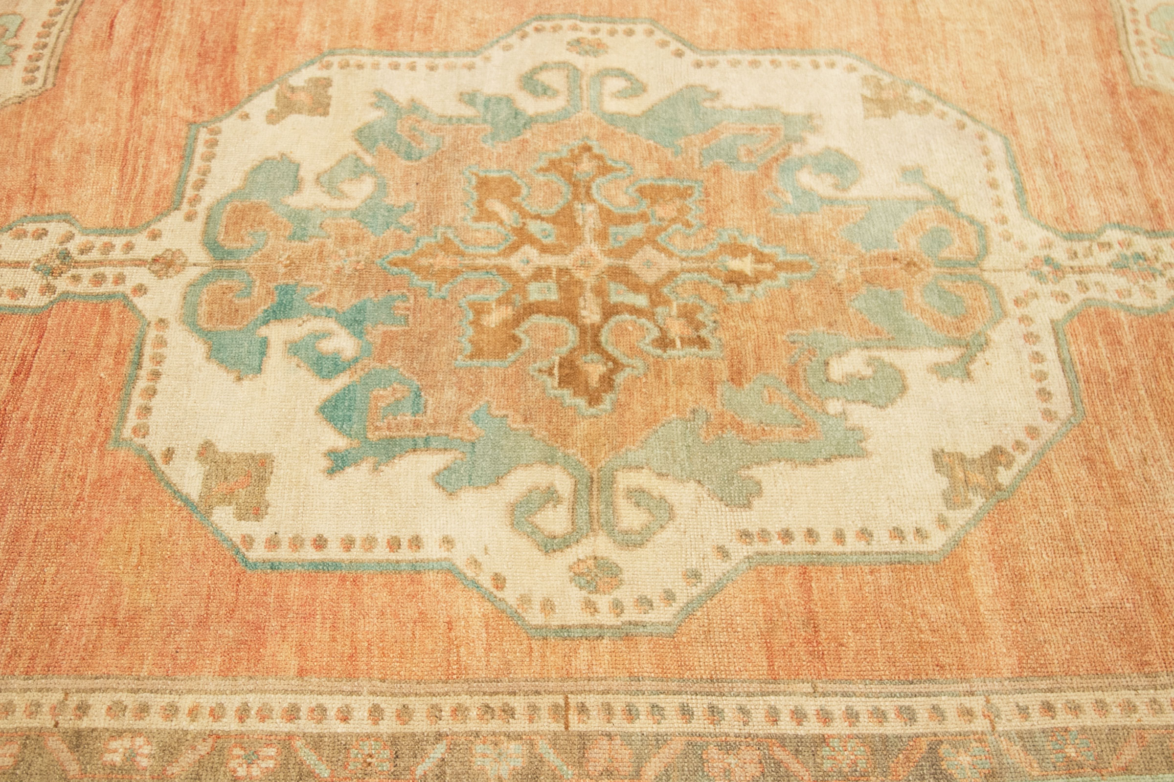 Thumbnail 3 for Antique Turkey Traditional Rug 92752