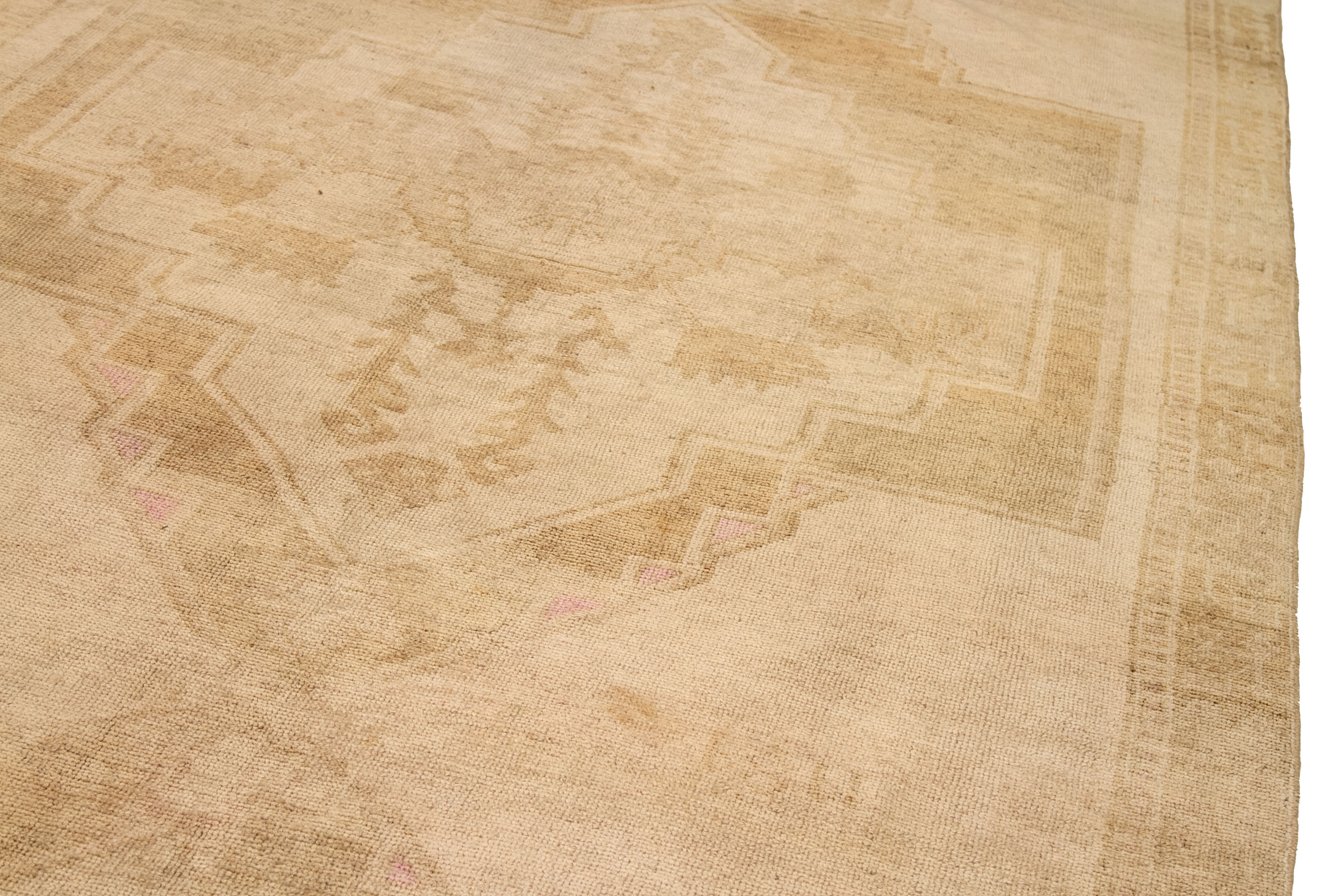 Thumbnail 3 for Antique Turkey Kars Traditional Rug 92784