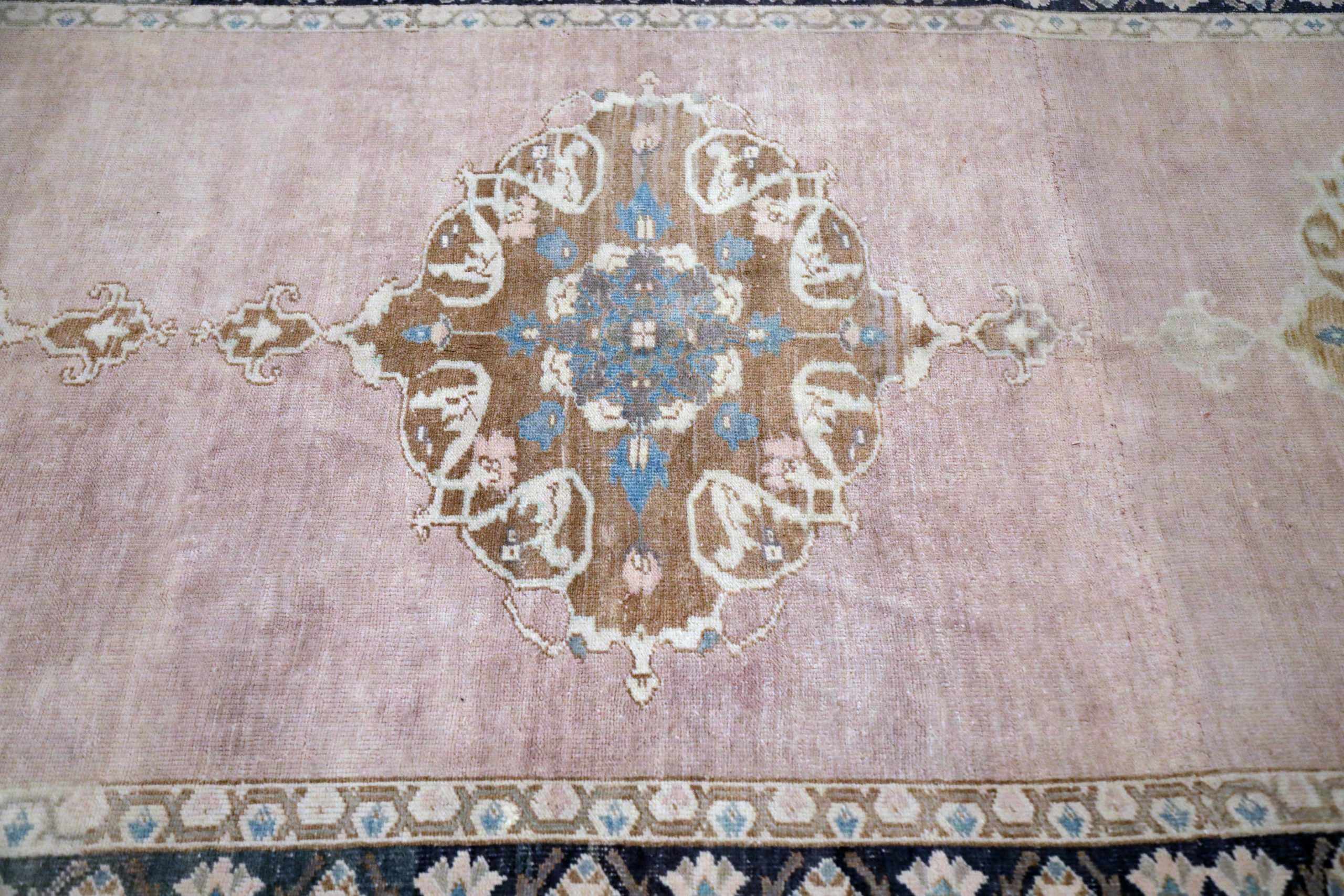 Thumbnail 7 for Turkey Traditional Rug 93640