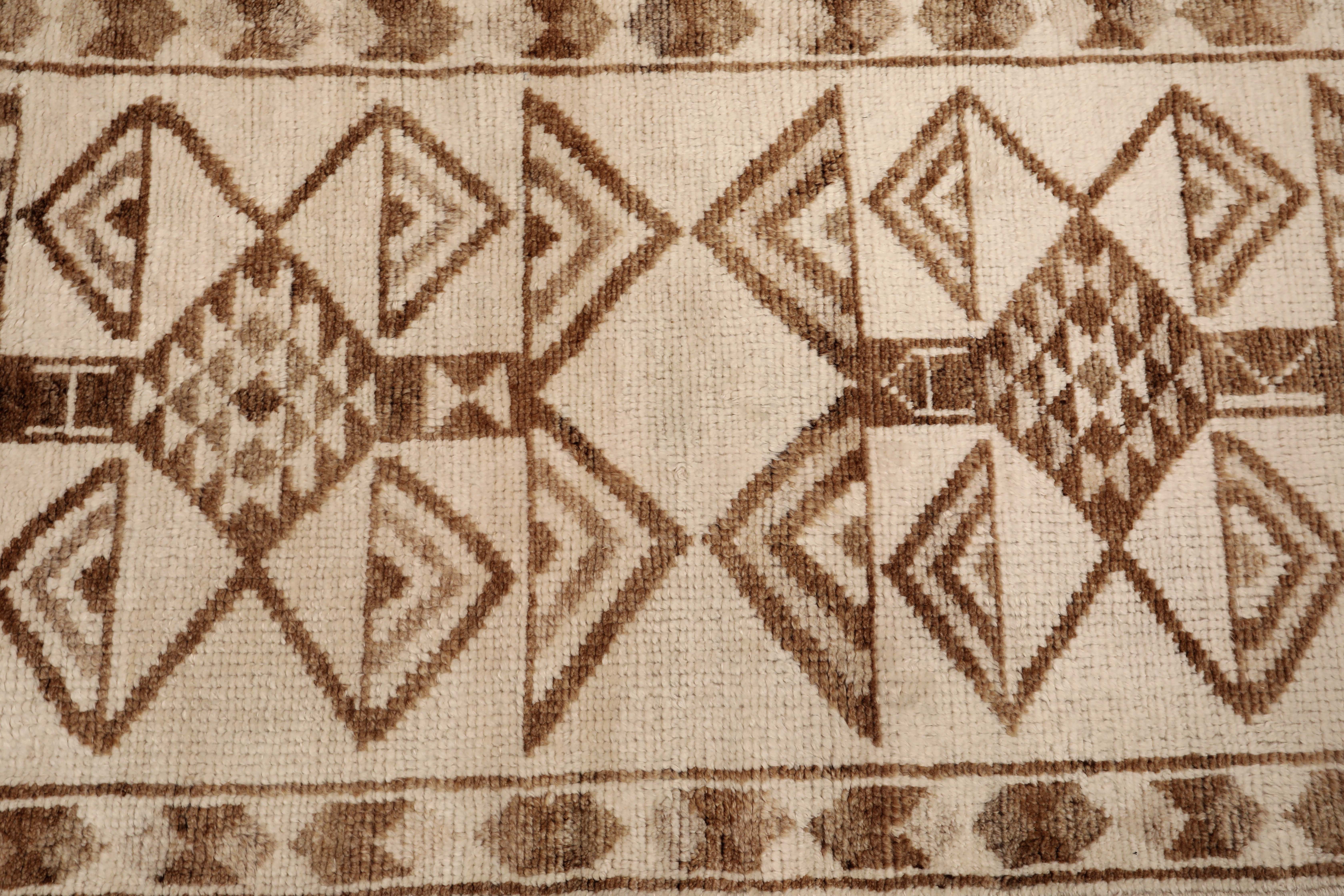 Thumbnail 2 for Antique Turkey Traditional Rug 93323