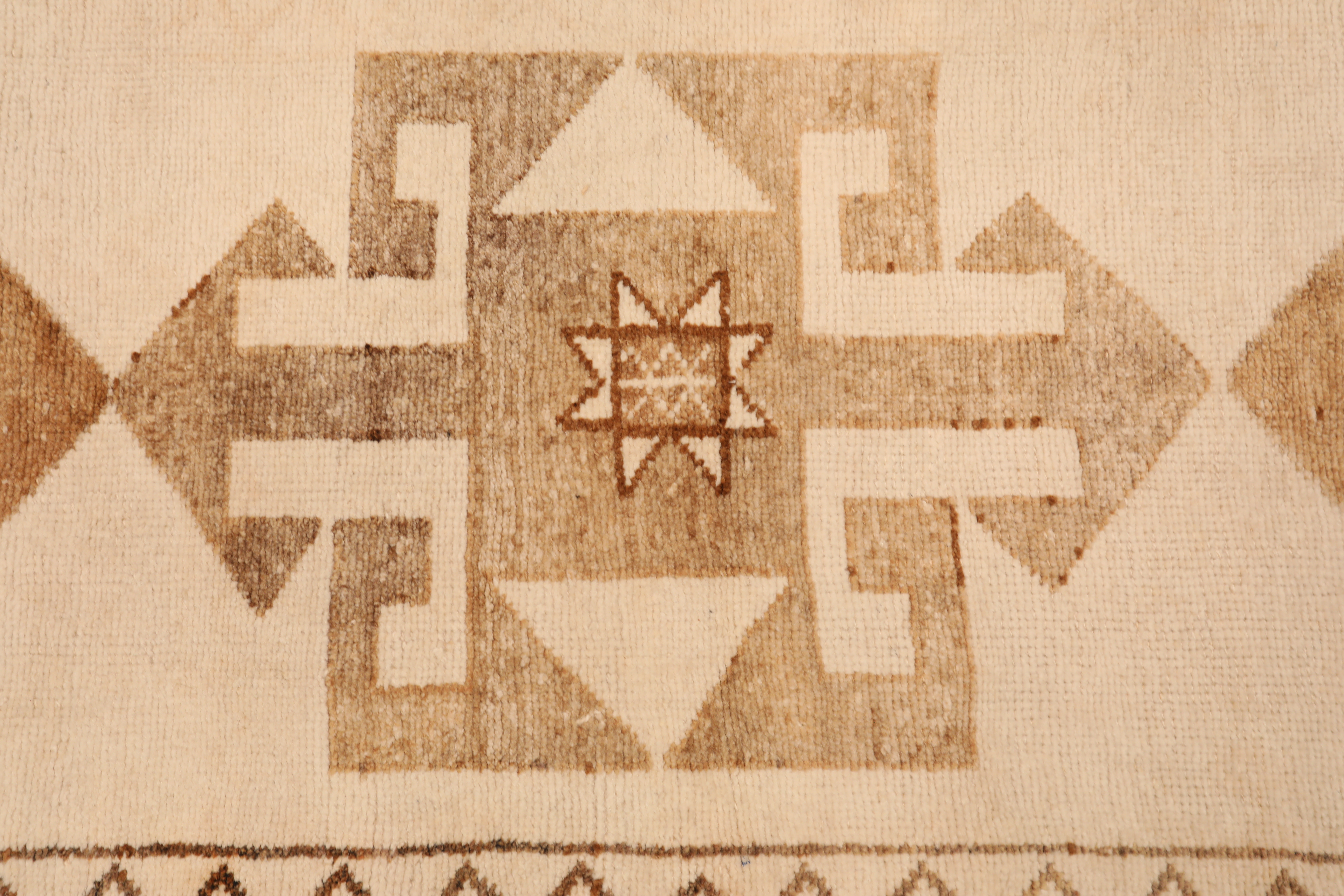 Thumbnail 2 for Antique Turkey Traditional Rug 93339