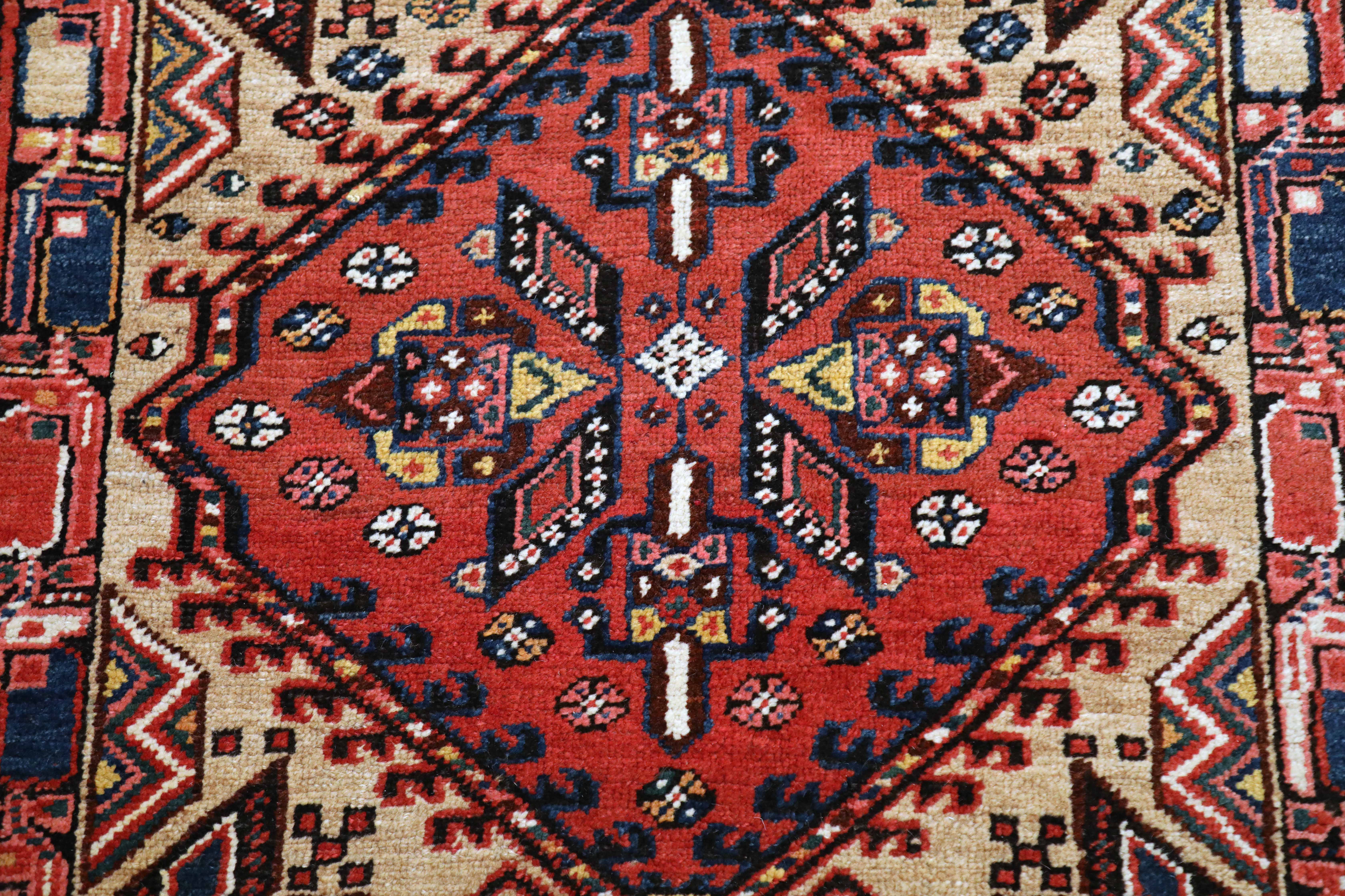 Thumbnail 2 for Antique Persian Sarab Traditional Rug 93641