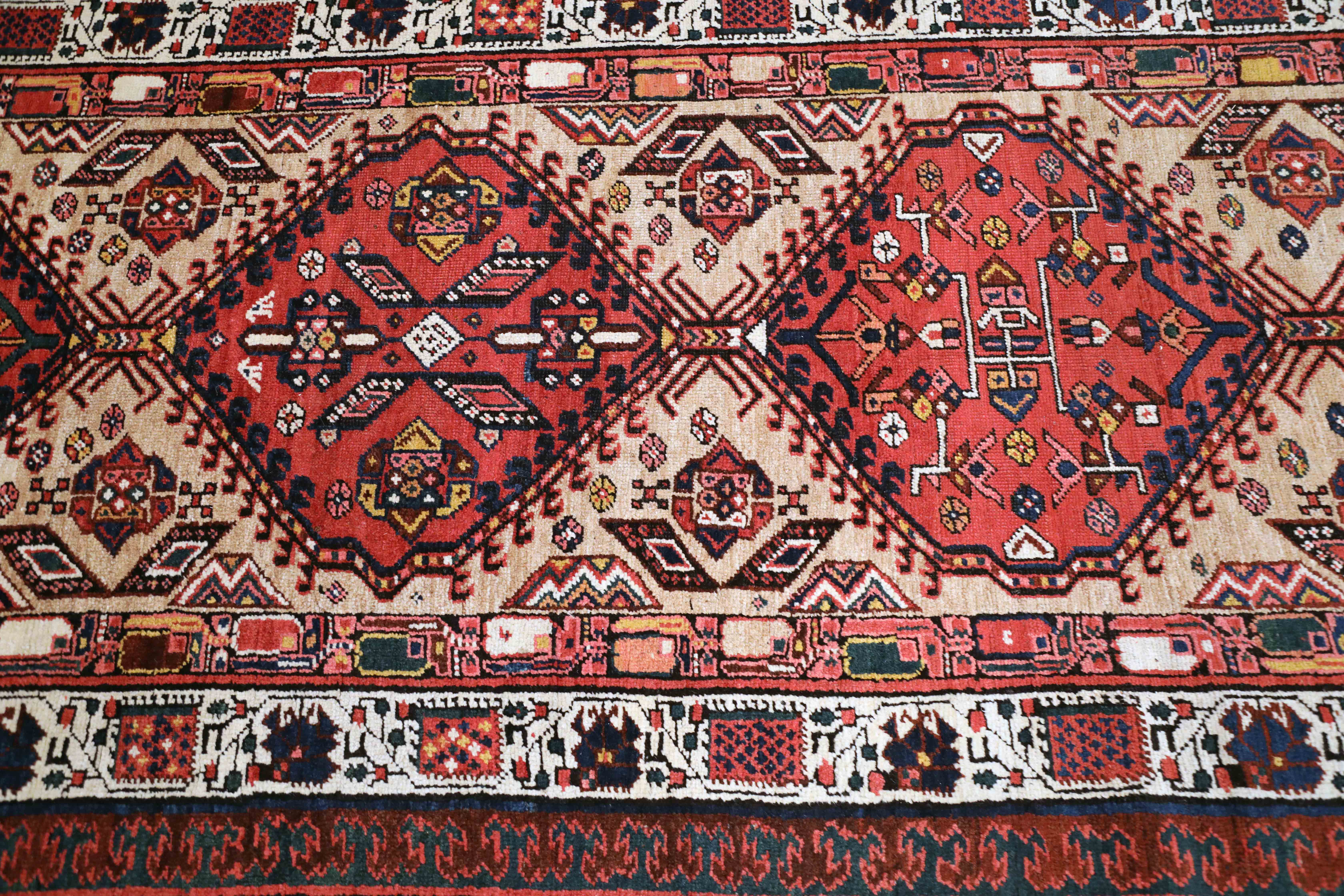 Thumbnail 3 for Antique Persian Sarab Traditional Rug 93641
