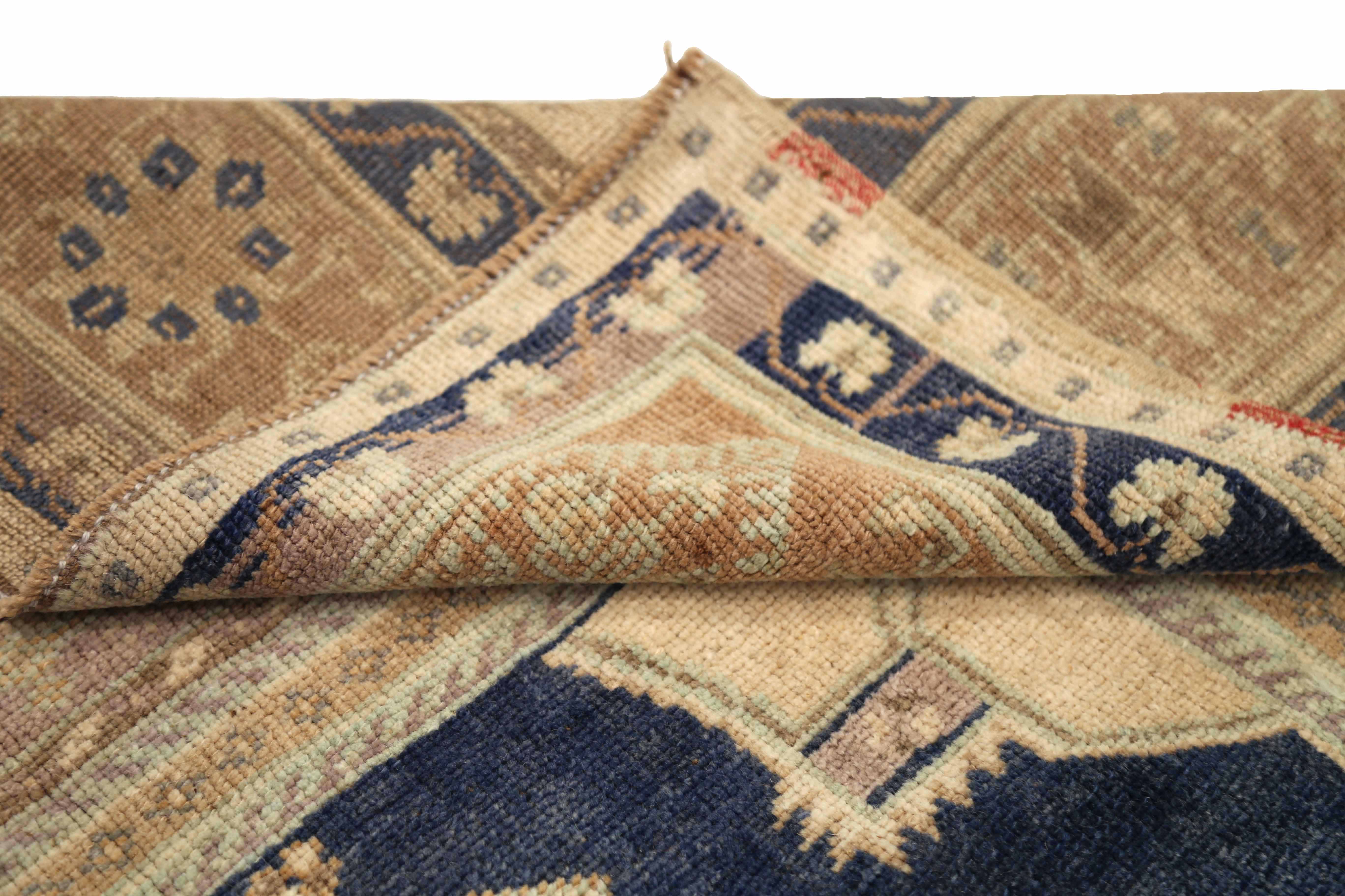 Thumbnail 7 for Antique Turkey Traditional Rug 92908