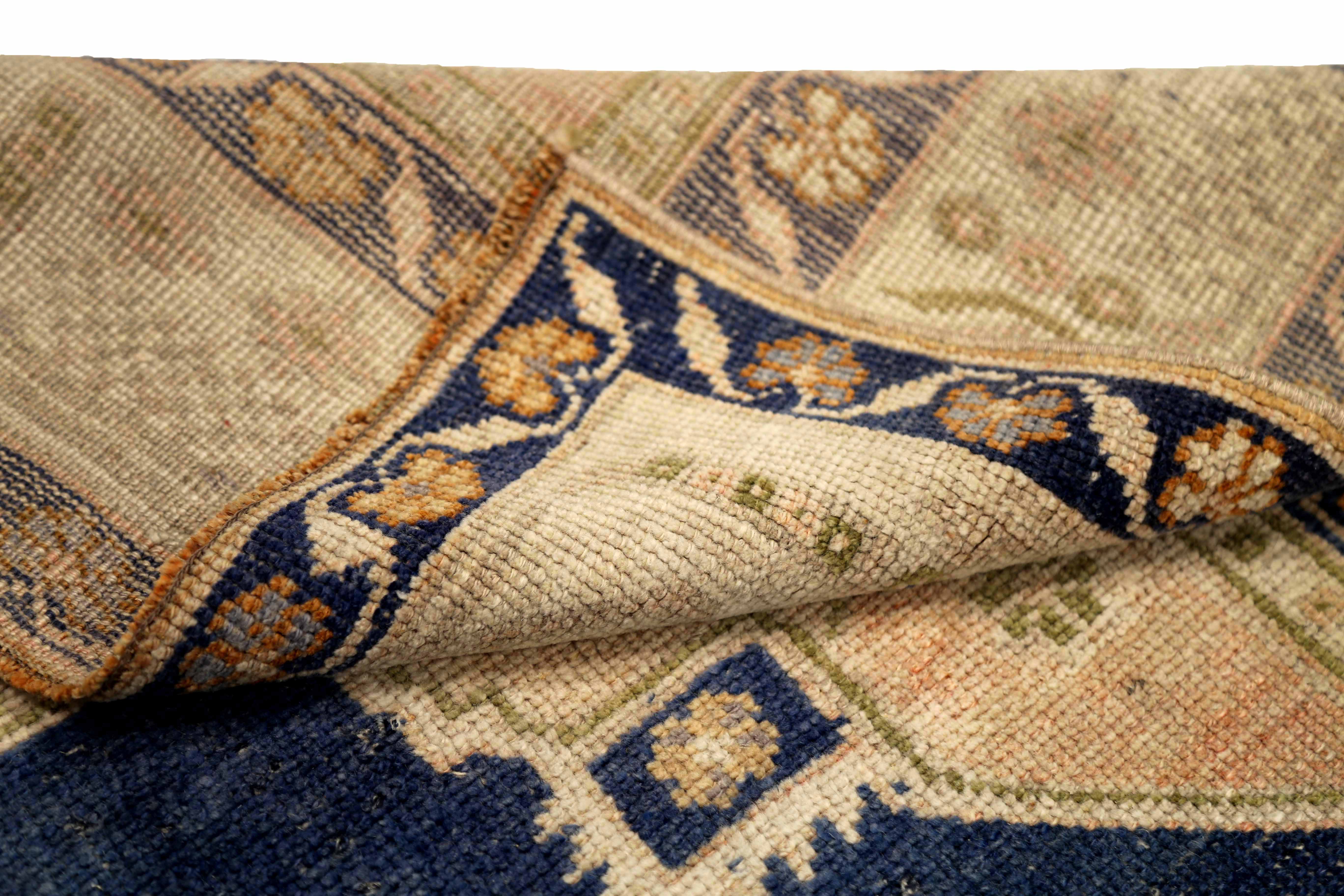 Thumbnail 9 for Antique Turkey Traditional Rug 92917