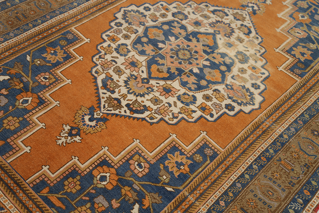 Thumbnail 7 for Antique Turkey Traditional Rug 92989