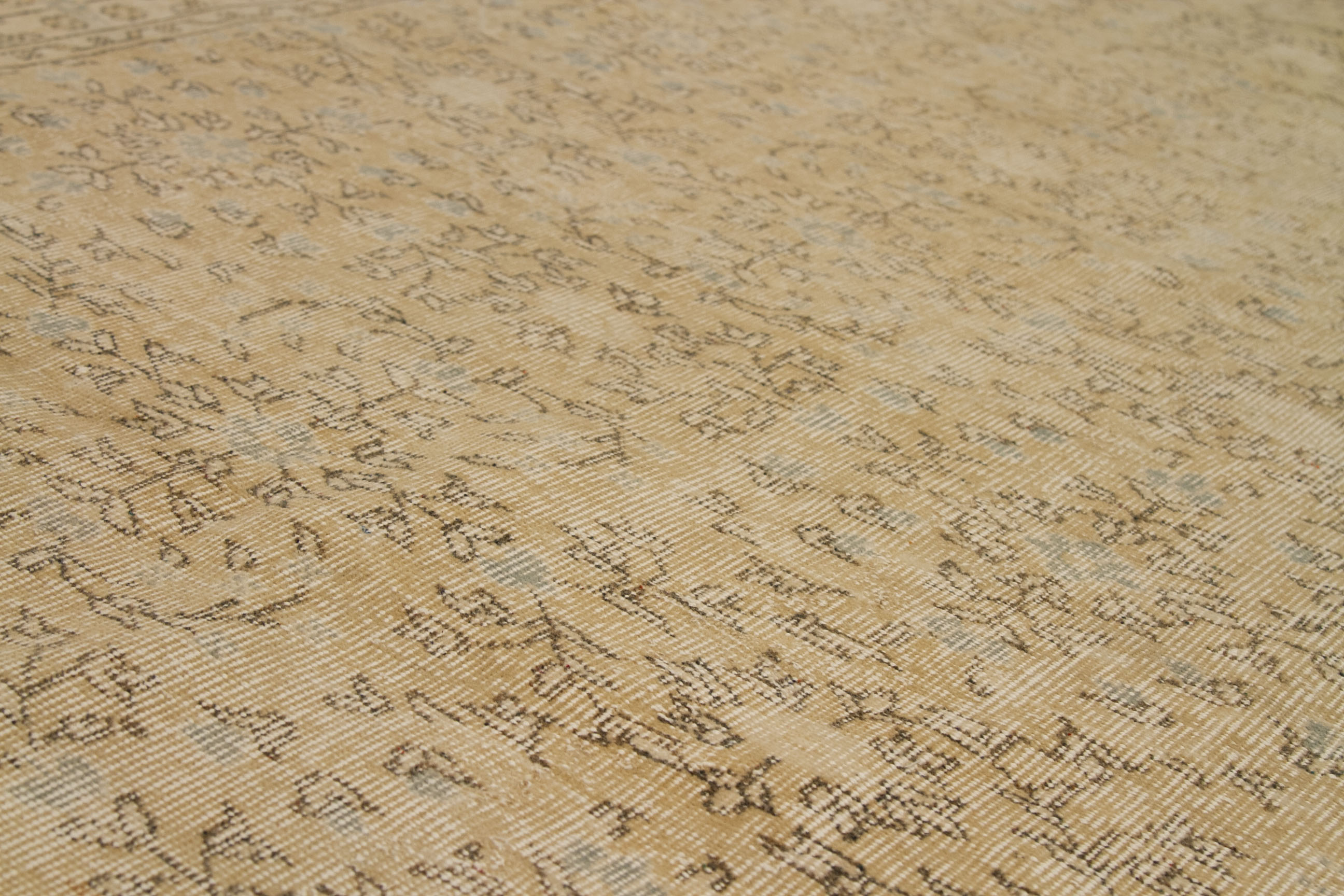 Thumbnail 8 for Antique Turkey Traditional Rug 92744