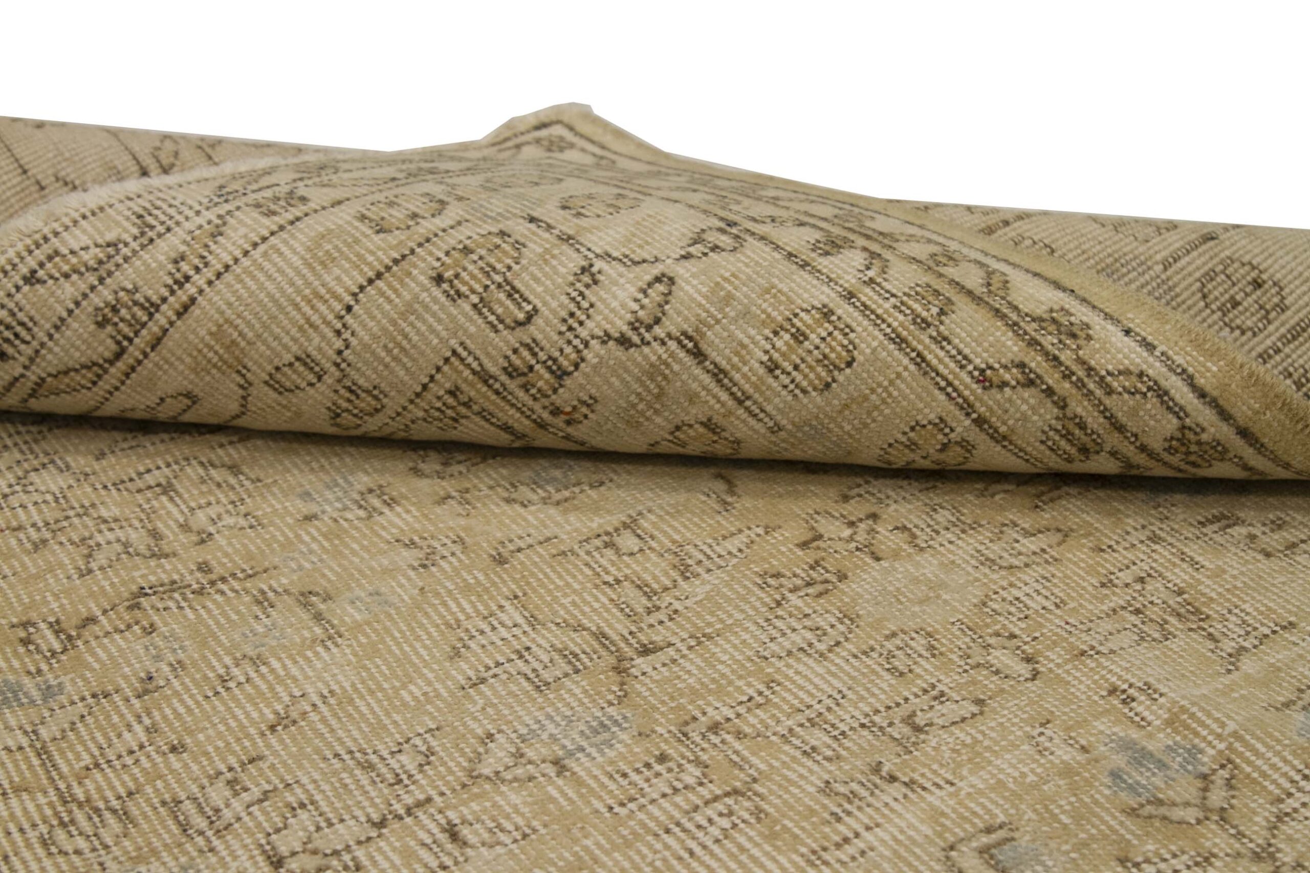 Thumbnail 10 for Antique Turkey Traditional Rug 92744