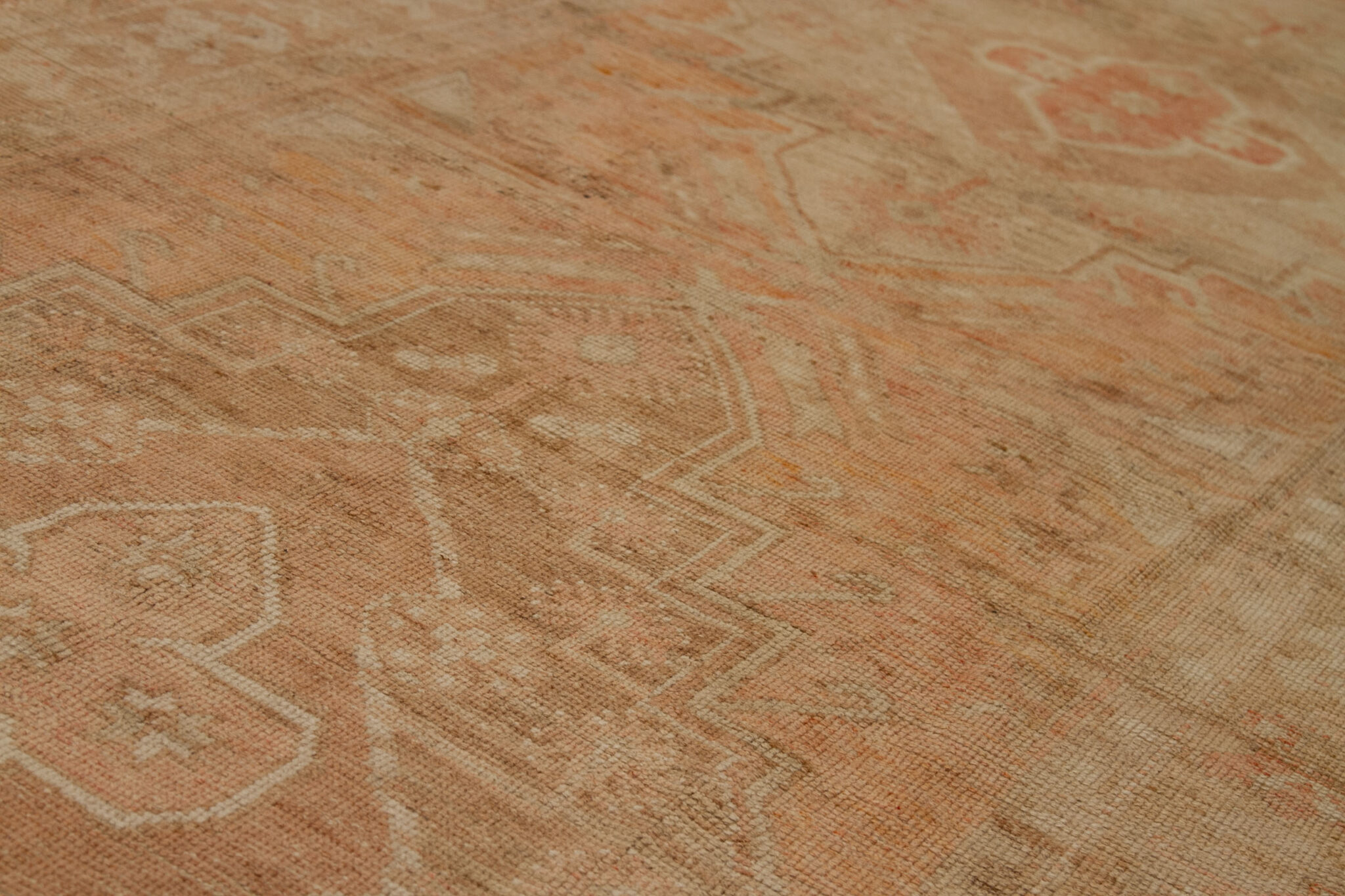 Thumbnail 8 for Antique Turkey Traditional Rug 92796