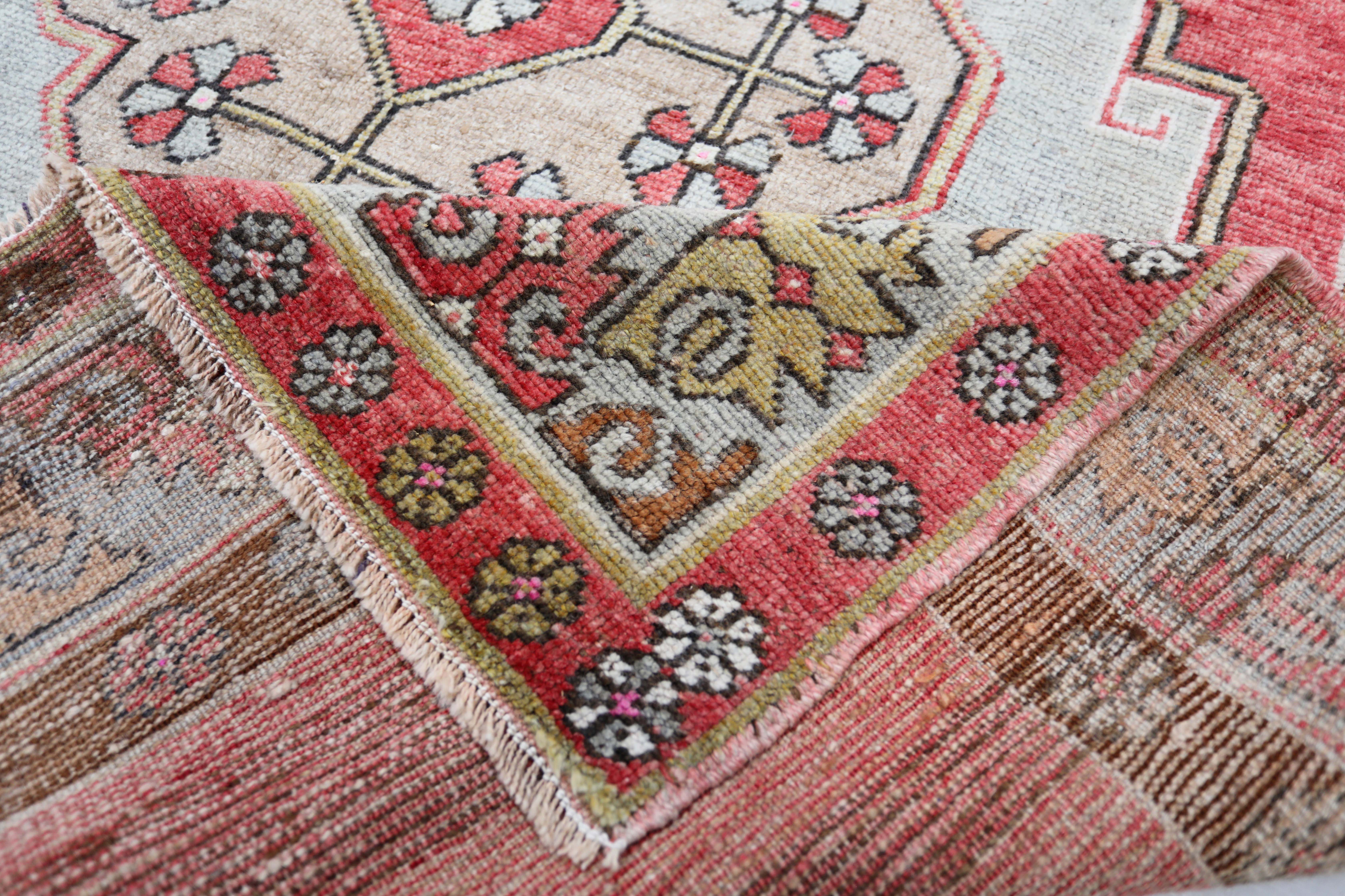 Thumbnail 3 for Antique Turkey Traditional Rug 93043