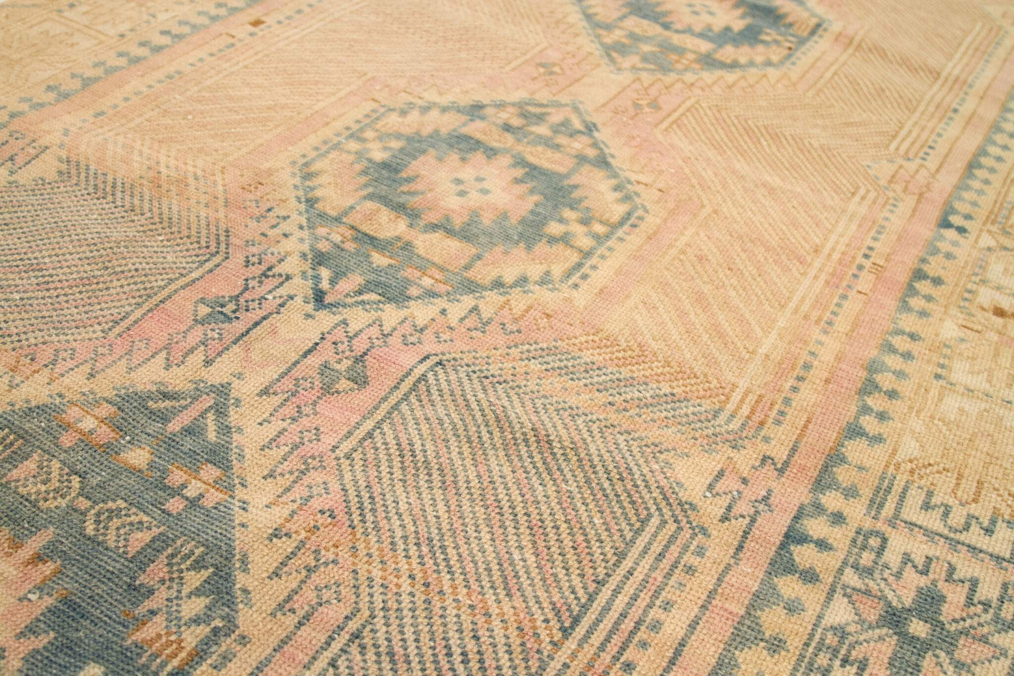 Thumbnail 13 for Antique Turkey Traditional Rug 92690