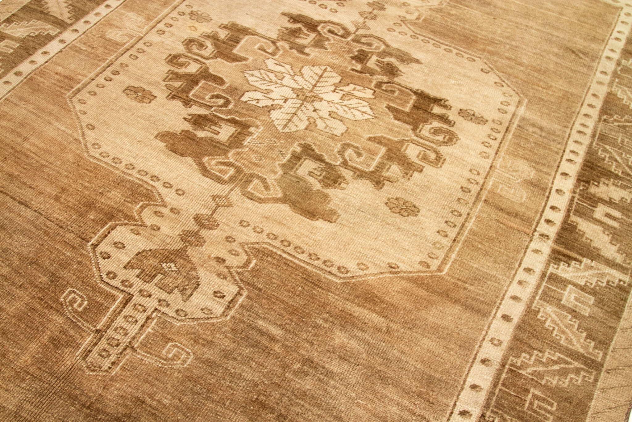 Thumbnail 12 for Antique Turkey Traditional Rug 92675