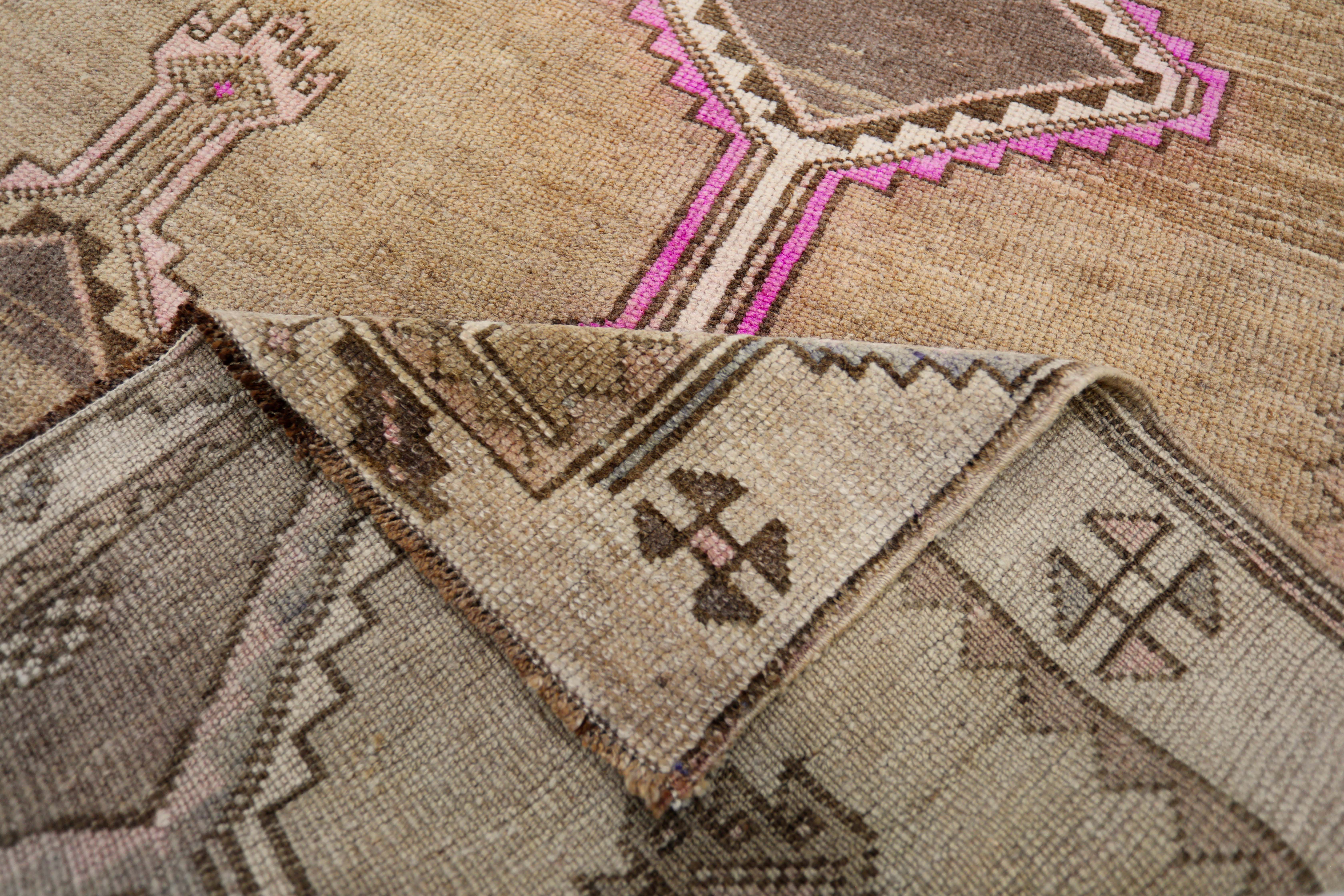 Thumbnail 3 for Antique Turkey Traditional Rug 93133