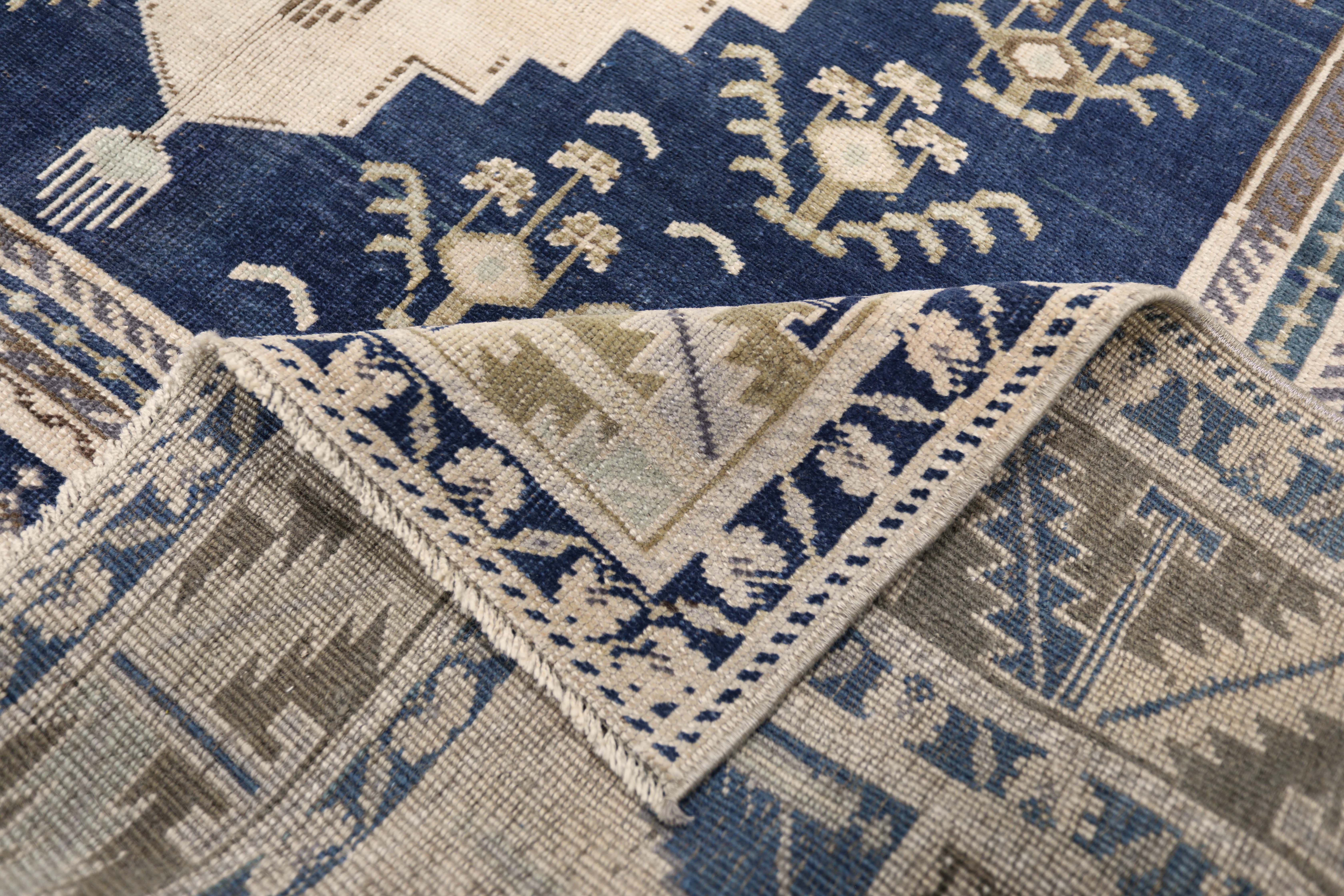 Thumbnail 3 for Antique Turkey Traditional Rug 93140