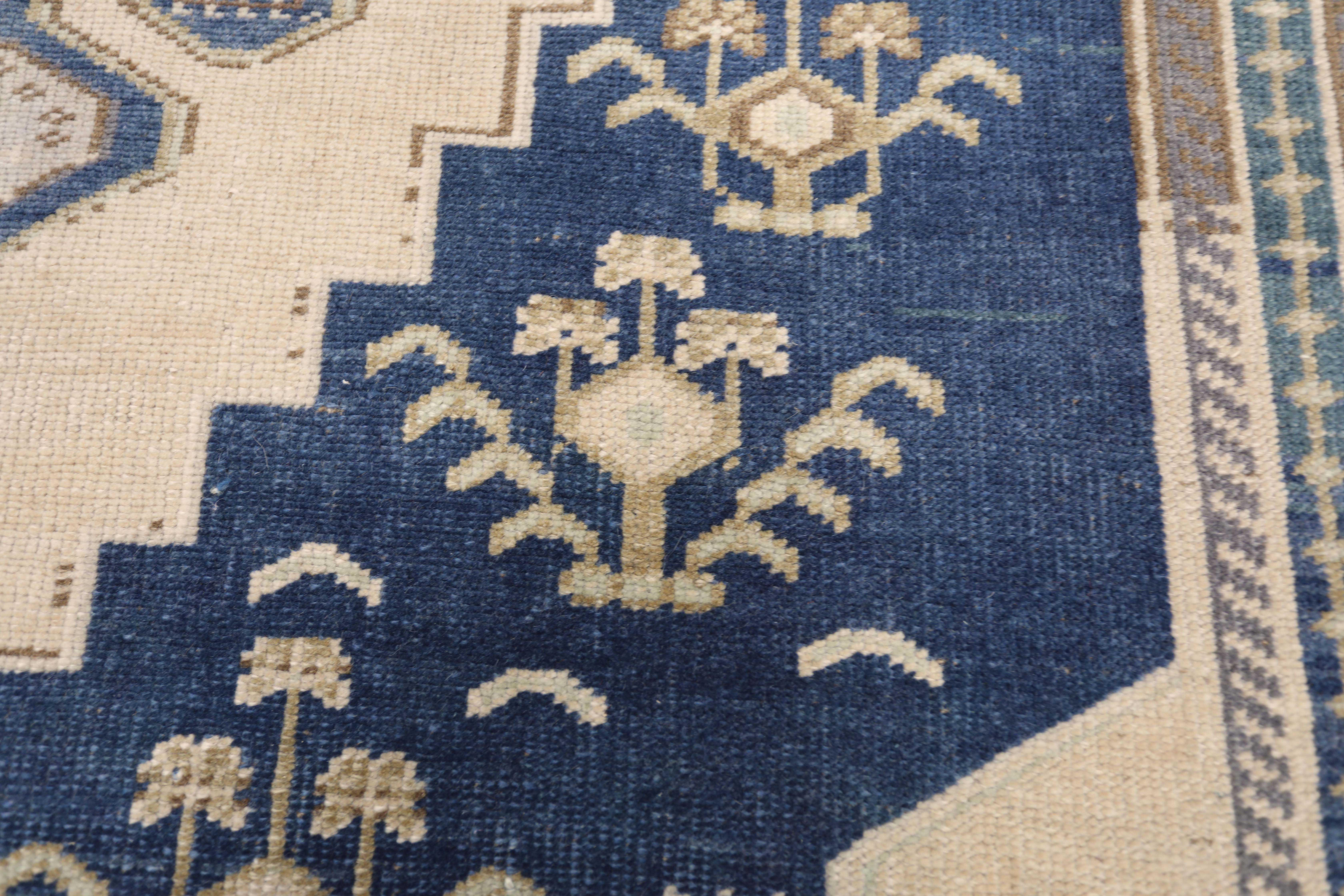 Thumbnail 5 for Antique Turkey Traditional Rug 93140