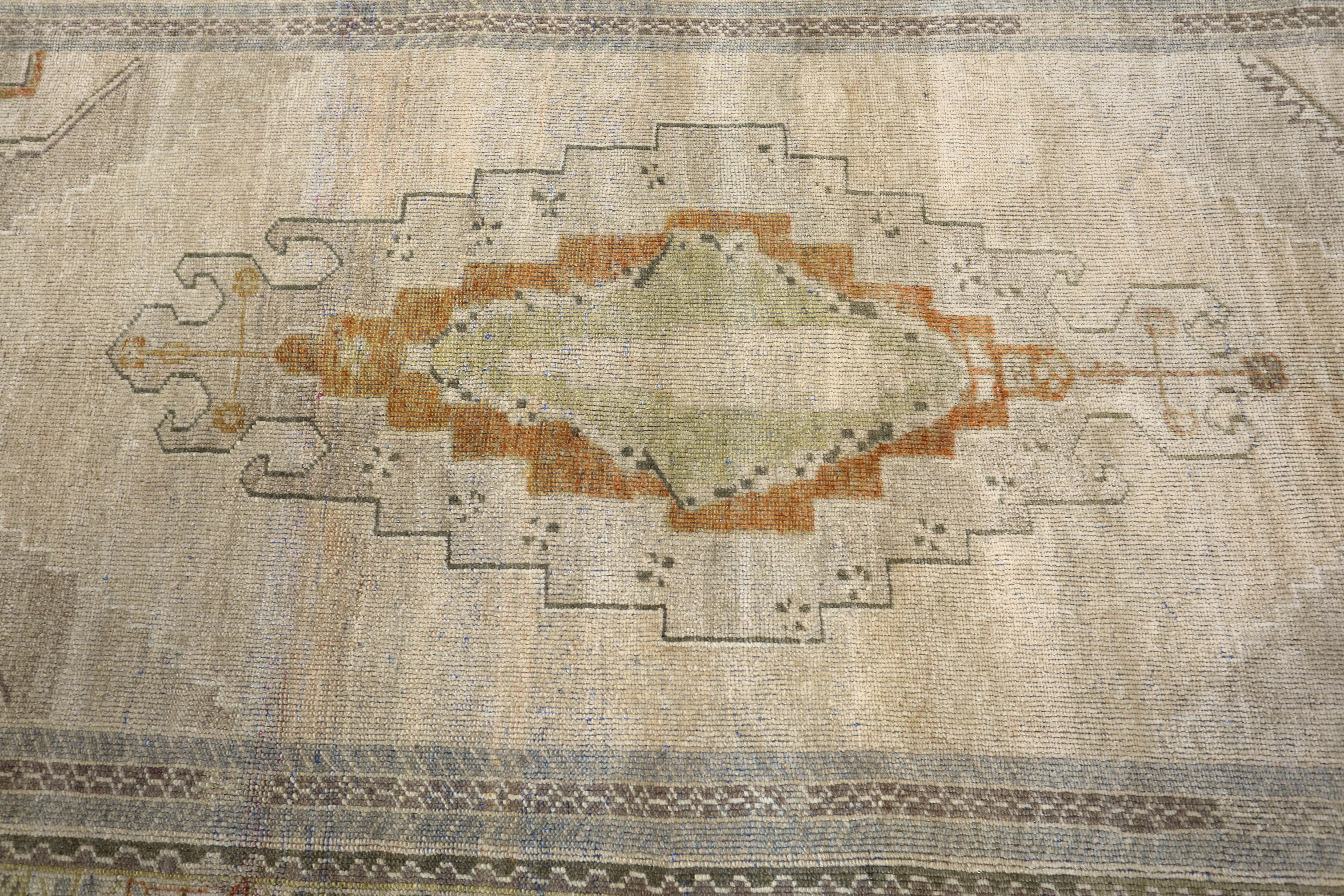 Thumbnail 2 for Antique Turkey Traditional Rug 93157