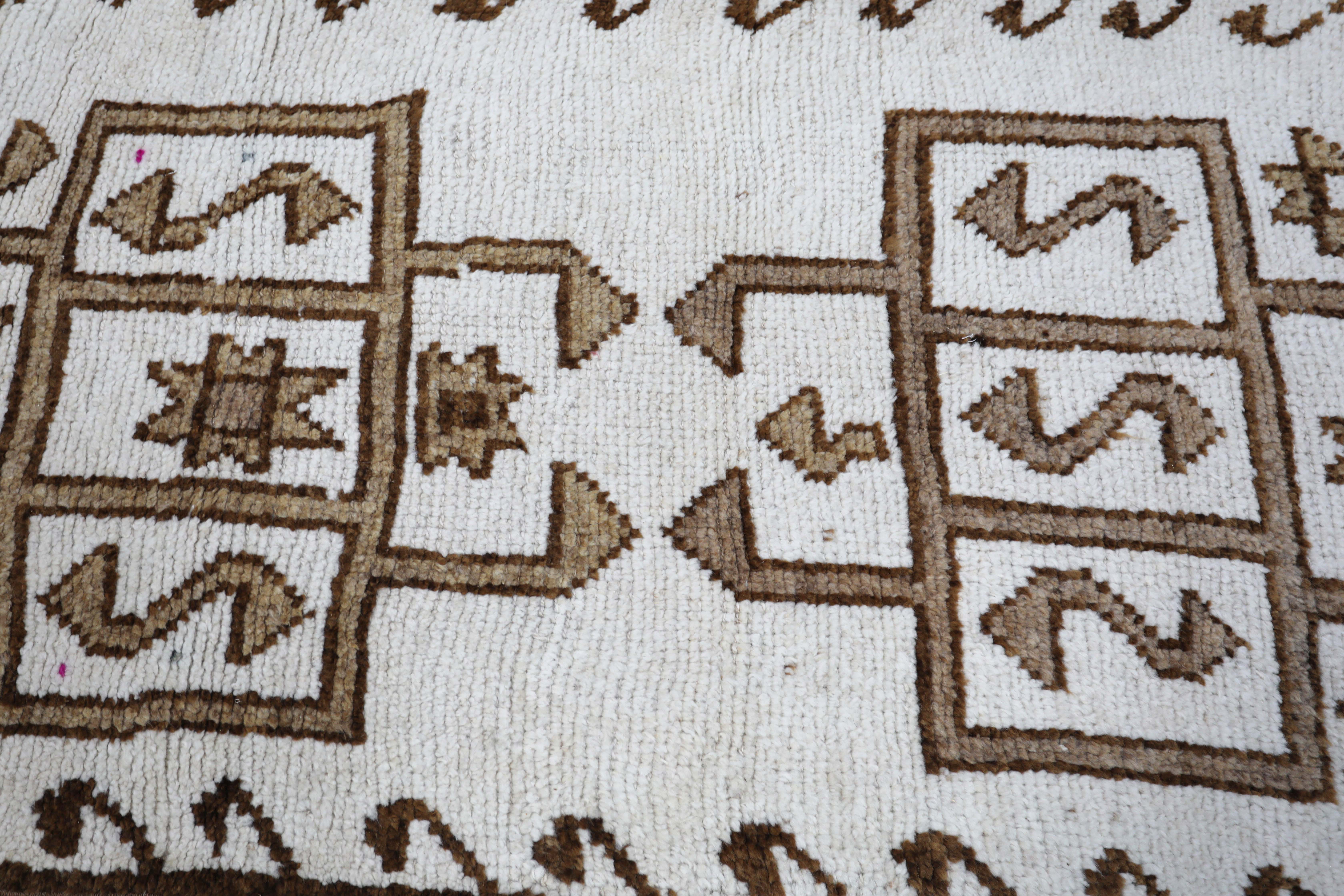 Thumbnail 2 for Antique Turkey Traditional Rug 93200