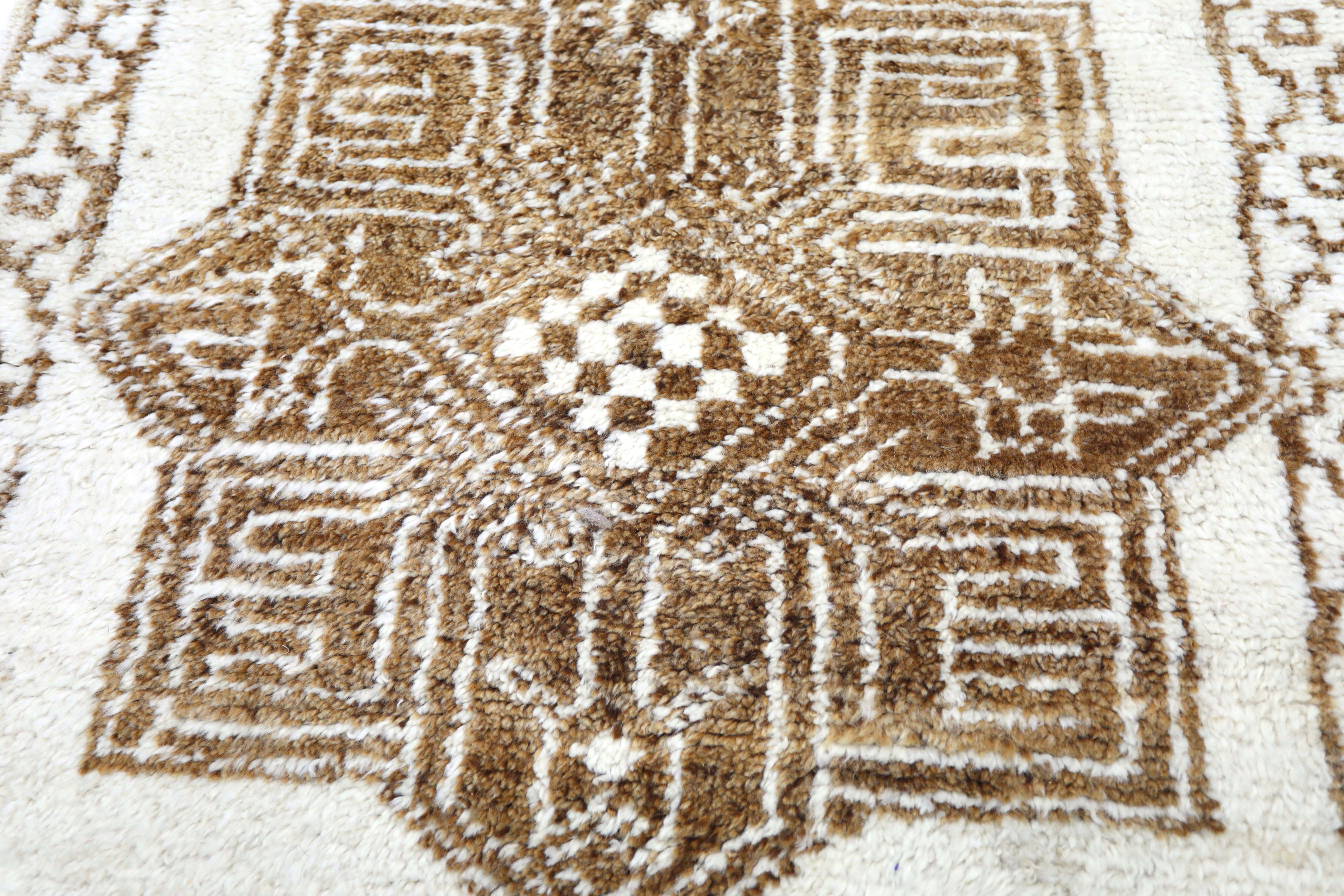 Thumbnail 2 for Antique Turkey Traditional Rug 93202