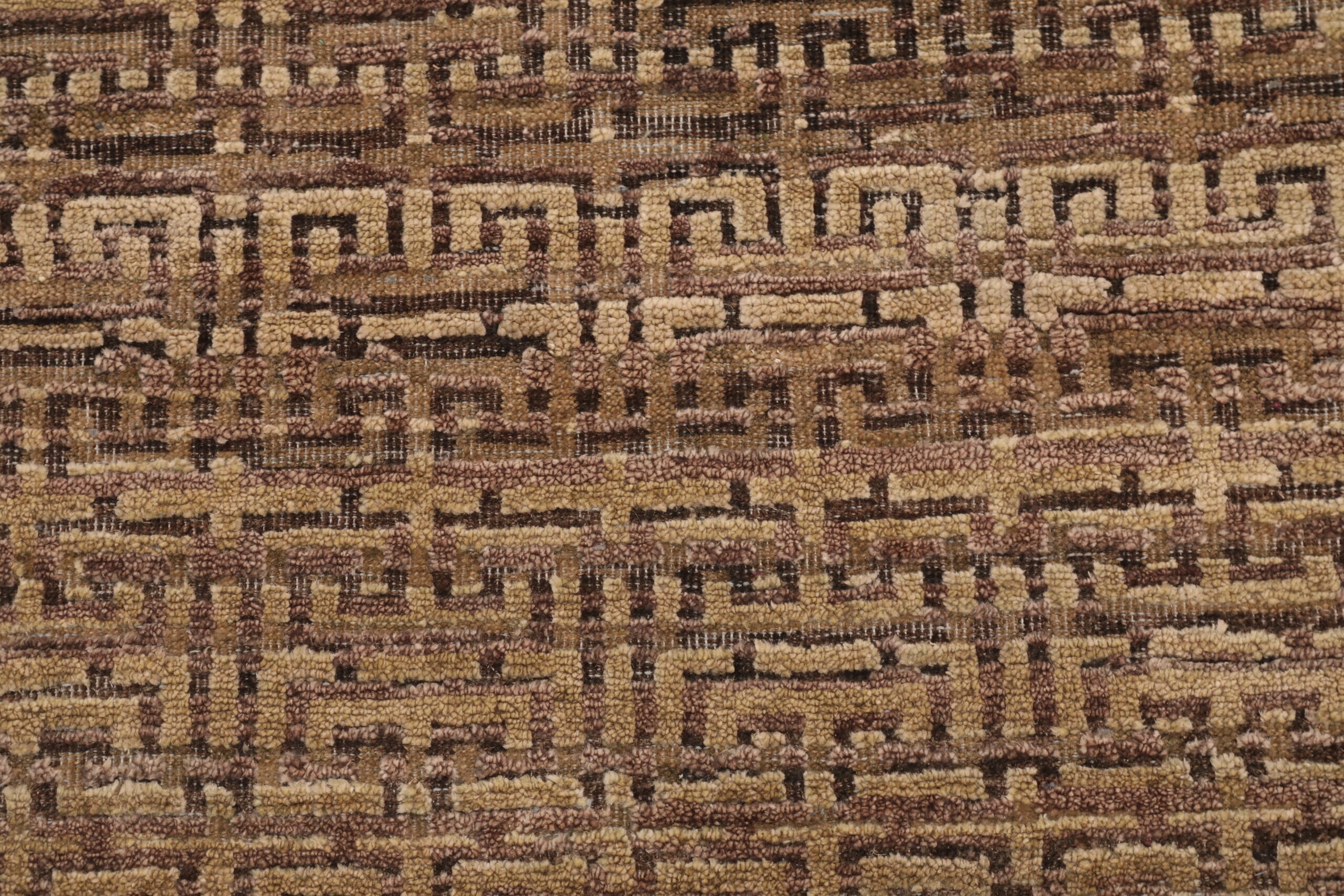 Thumbnail 9 for India Modern / Contemporary Rug 94206