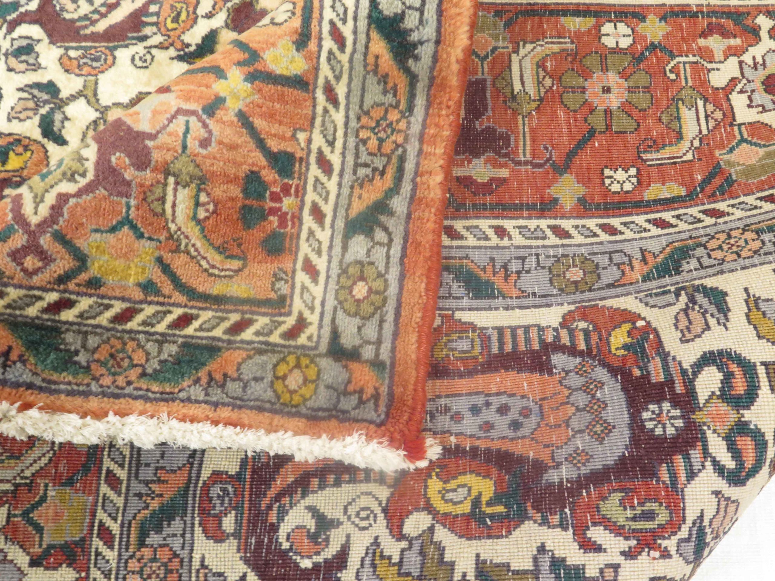 Thumbnail 15 for Antique Persian Sarouk Traditional Rug 10704