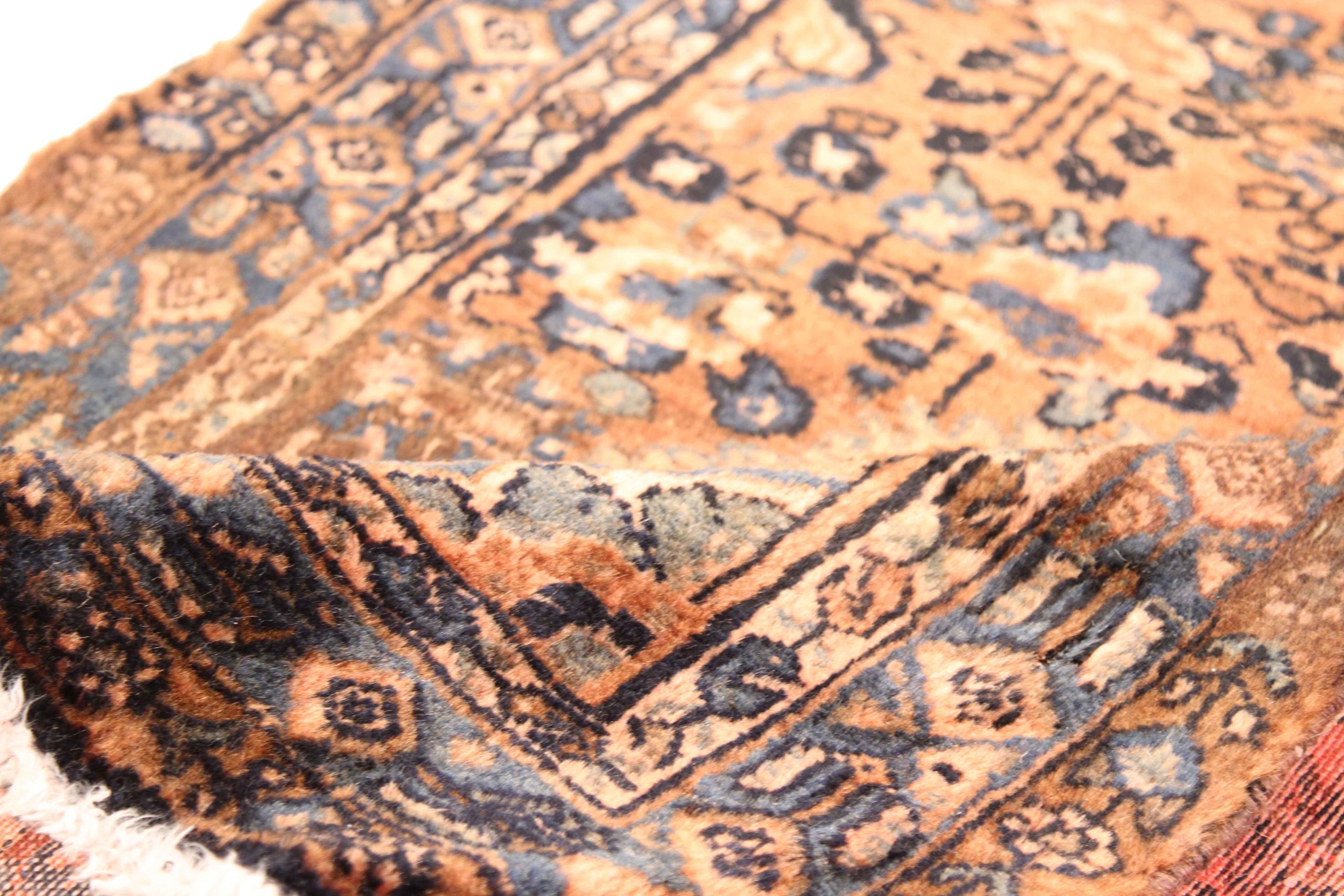 Thumbnail 4 for Antique Persian Malayer Traditional Rug 10816