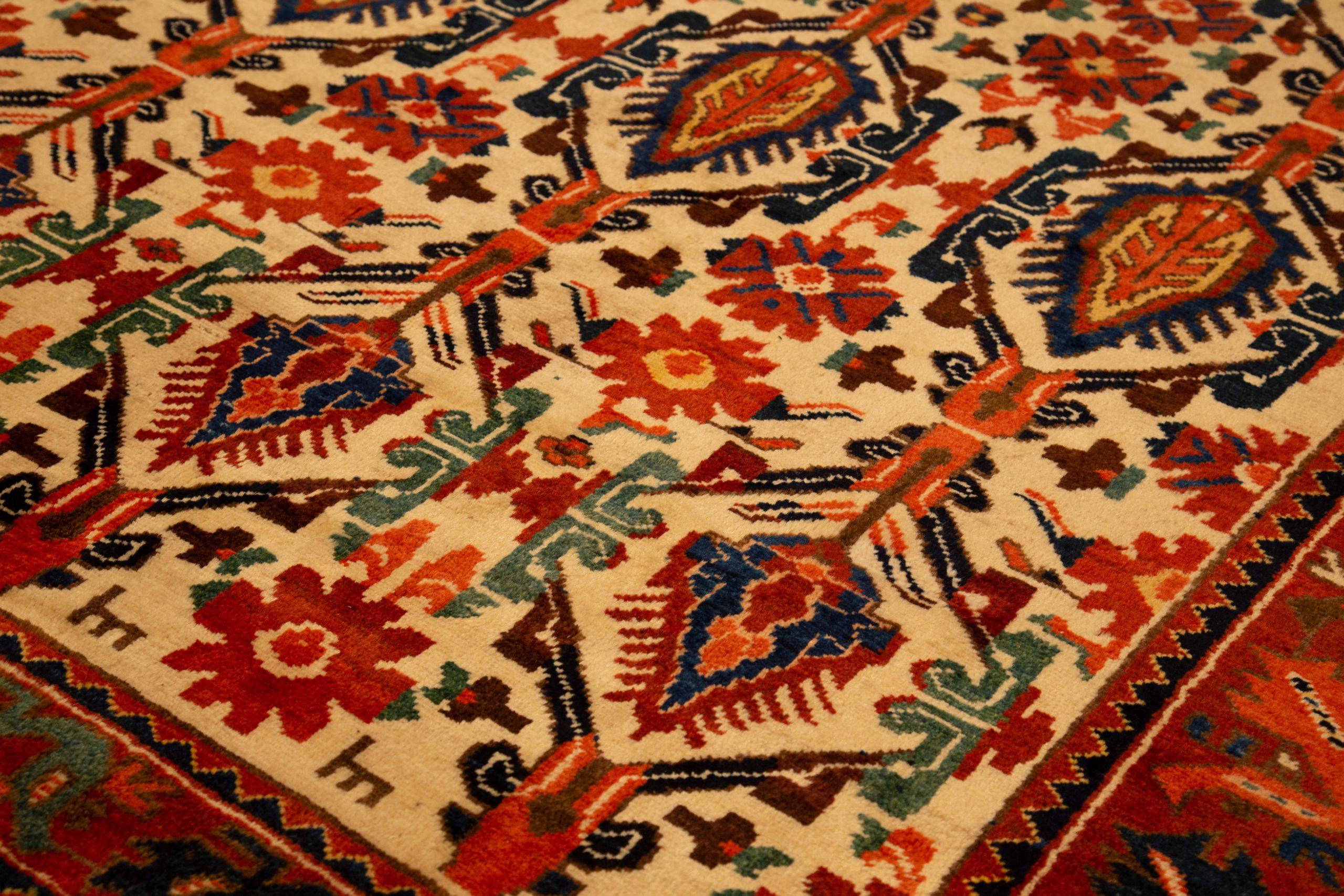 Thumbnail 10 for Antique Persian Bakhtiar Traditional Rug 10930