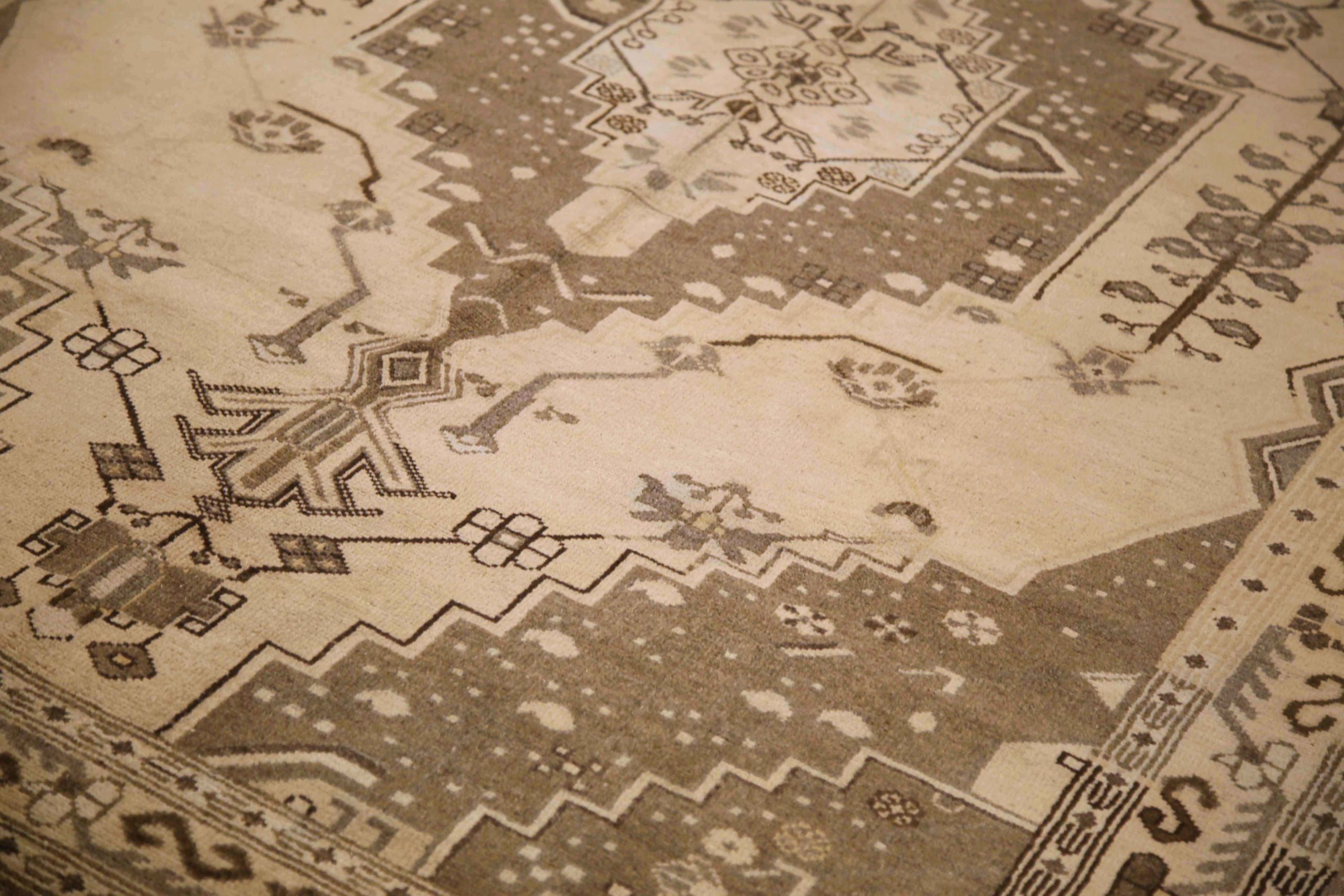 Thumbnail 10 for Antique Persian Saveh Transitional Rug 51880