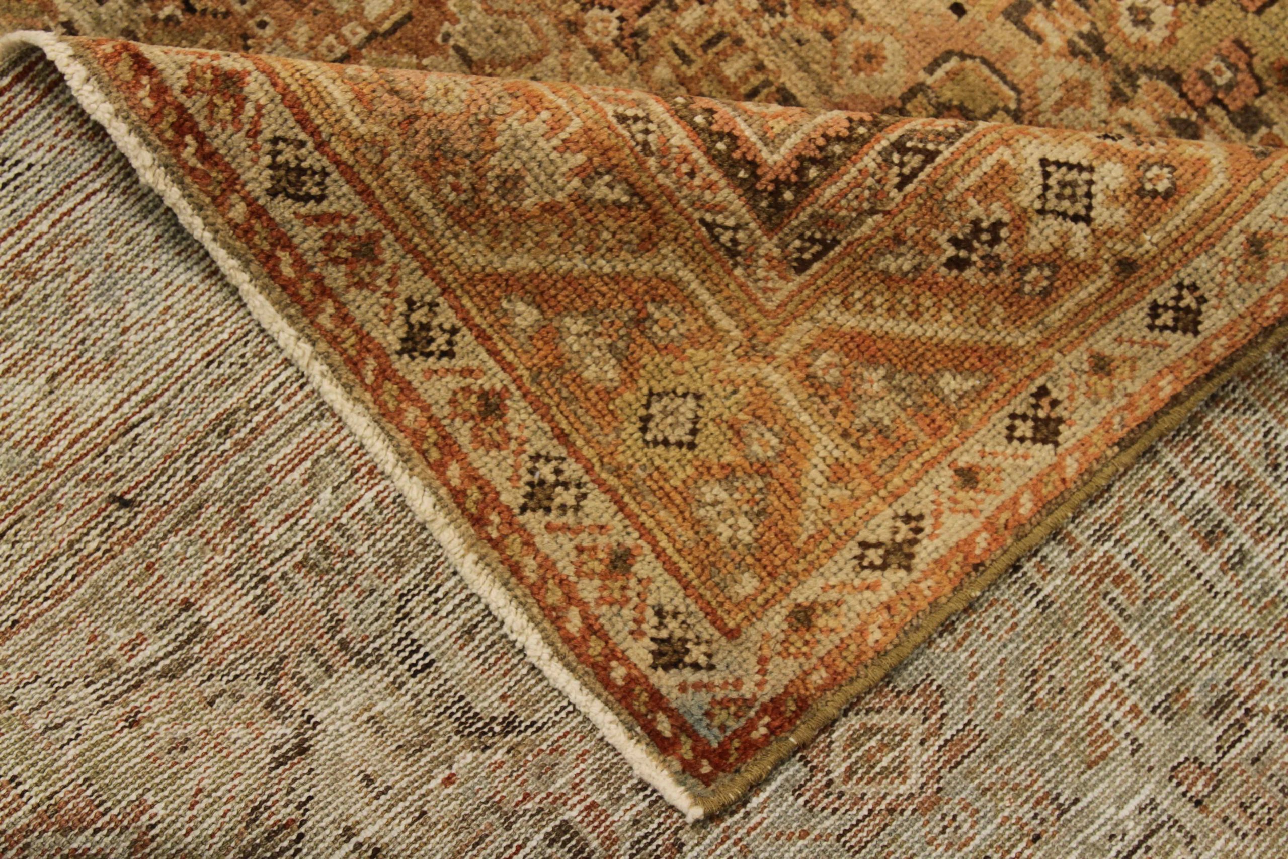 Thumbnail 6 for Antique Persian Meshkabad Transitional Rug 51925