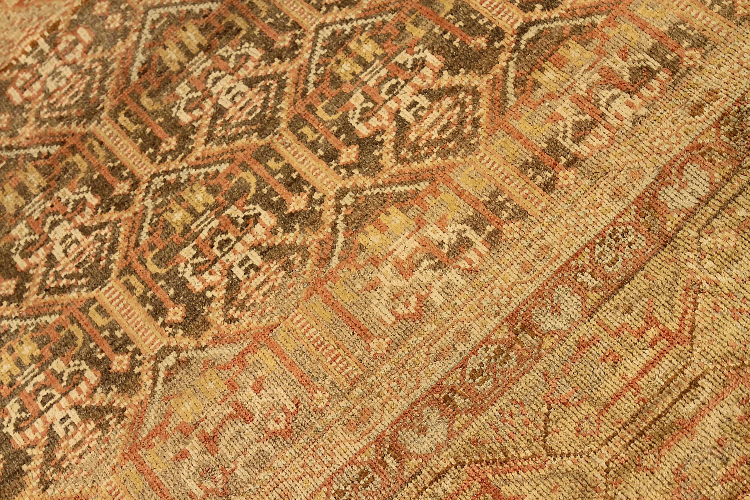 Thumbnail 7 for Antique Persian Mahal Transitional Rug 65491