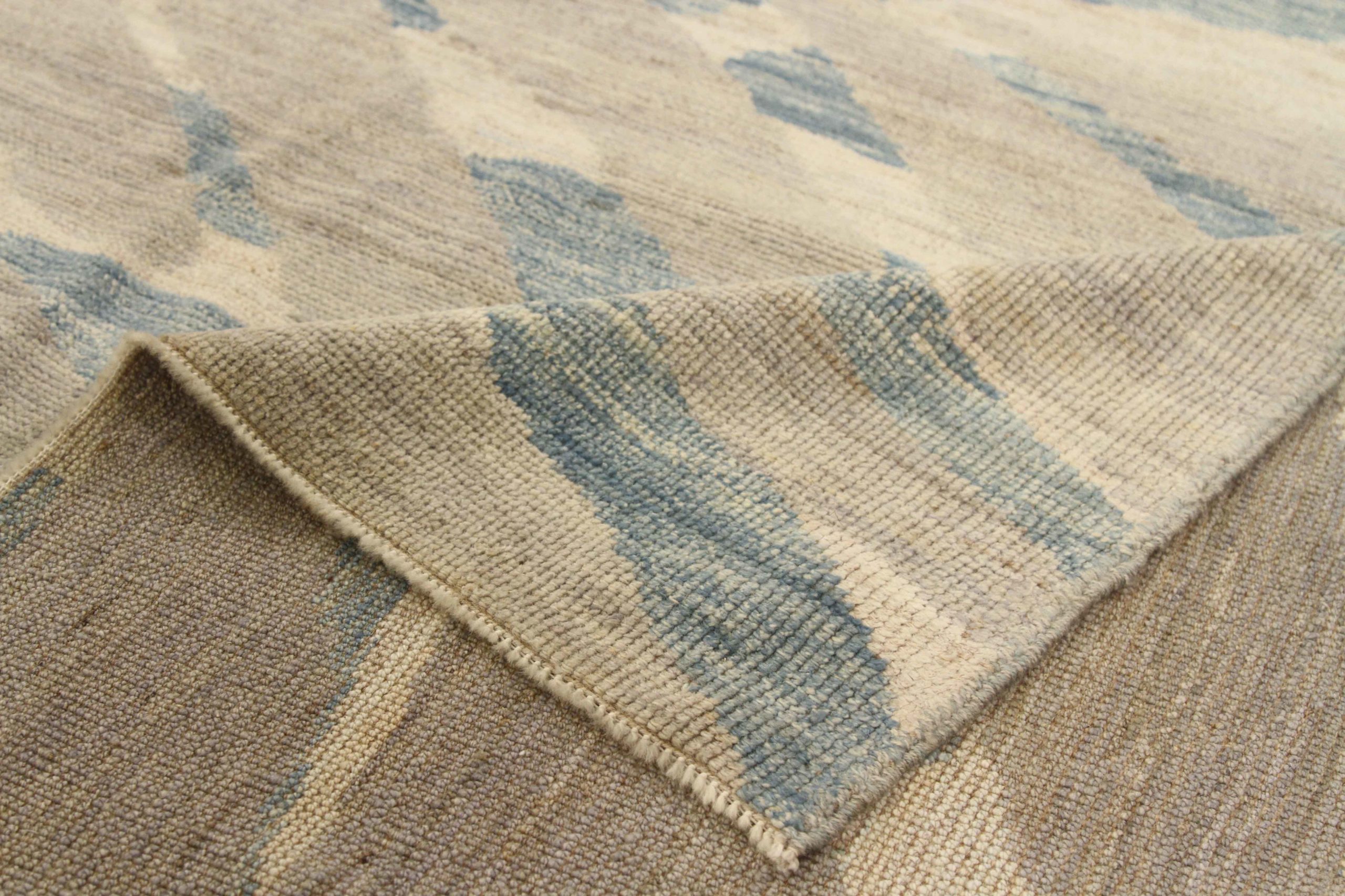 Thumbnail 6 for Persian Oushak Transitional Rug 66622