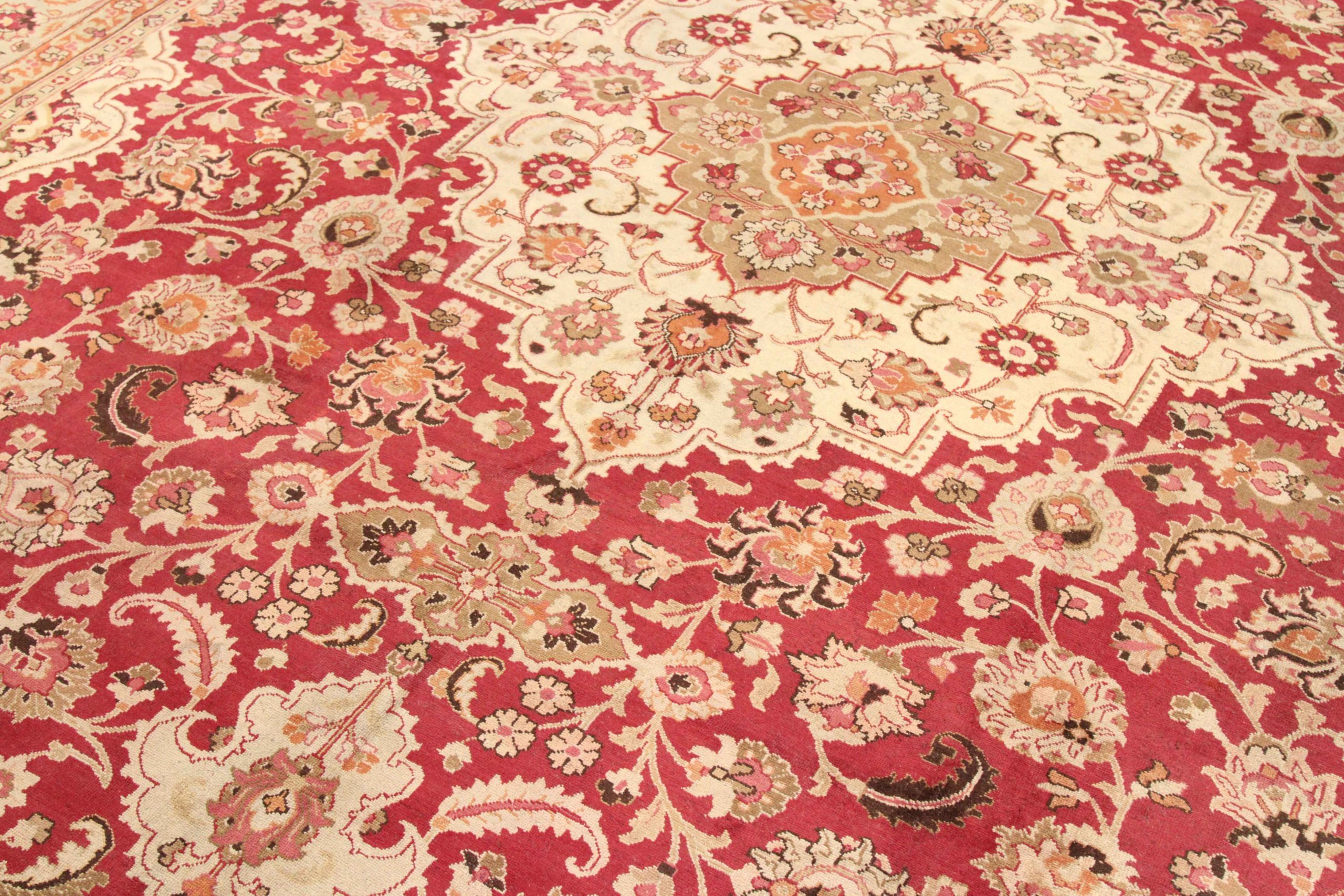 Thumbnail 14 for Antique Persian Mashad Traditional Rug 67164