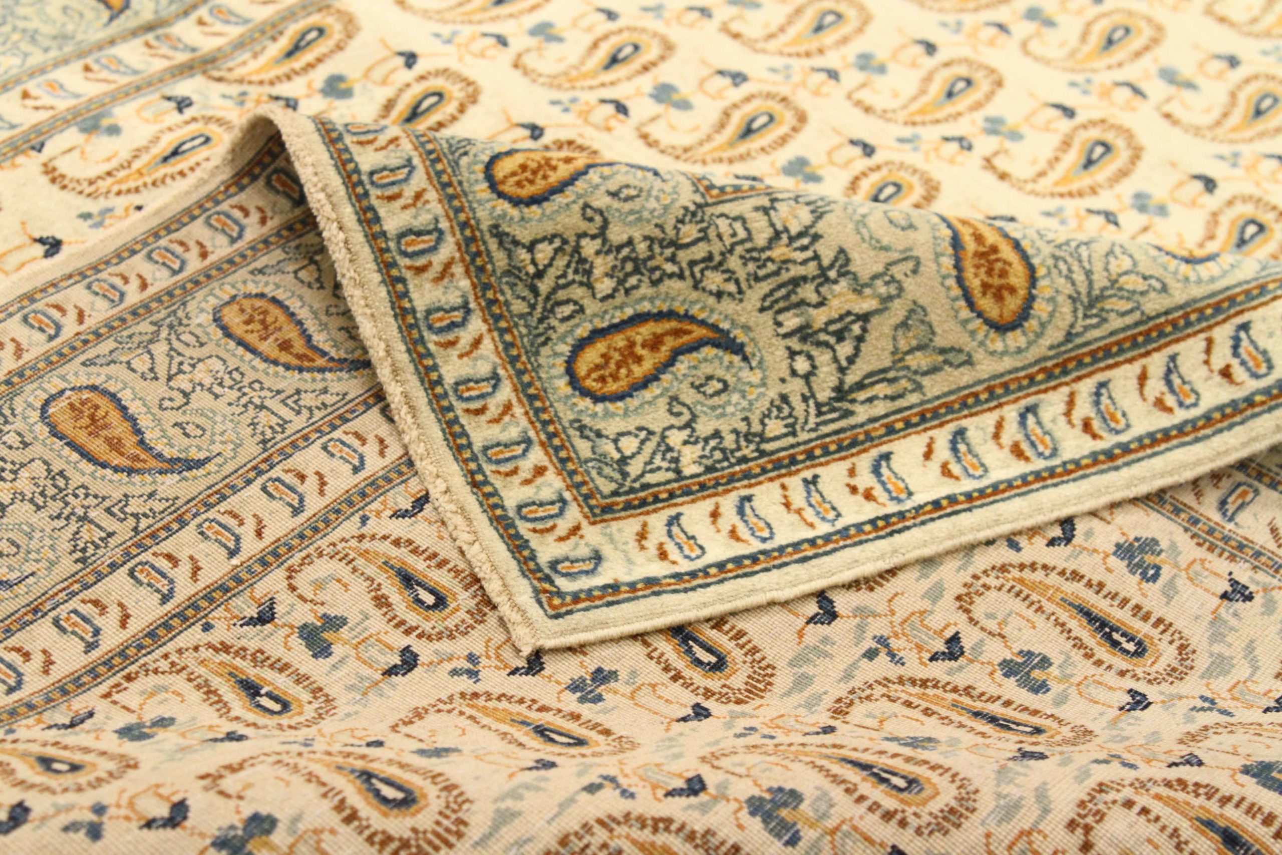 Thumbnail 10 for Antique Persian Kashan Traditional Rug 67167