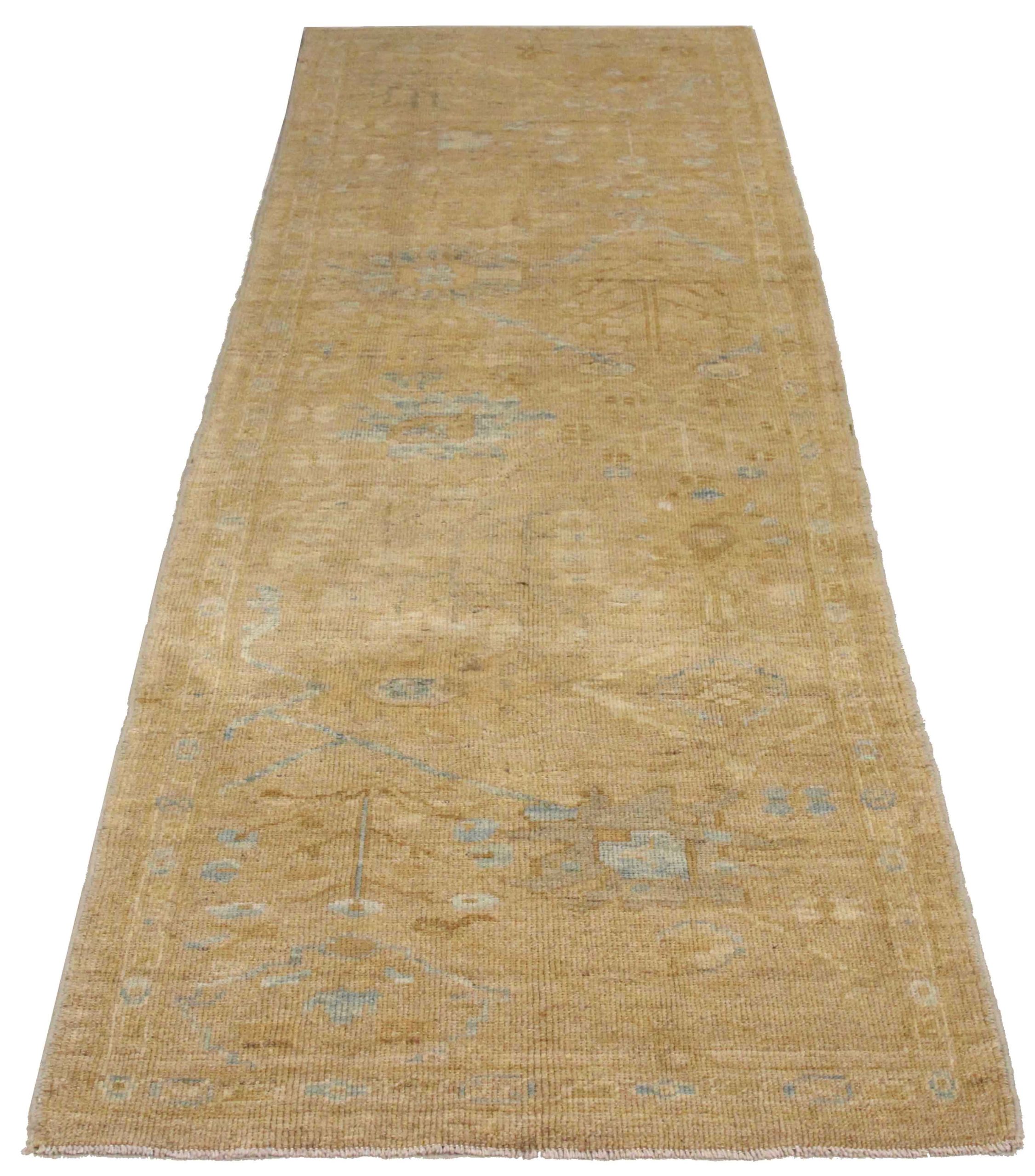 Thumbnail 7 for Persian Oushak Transitional Rug 67829